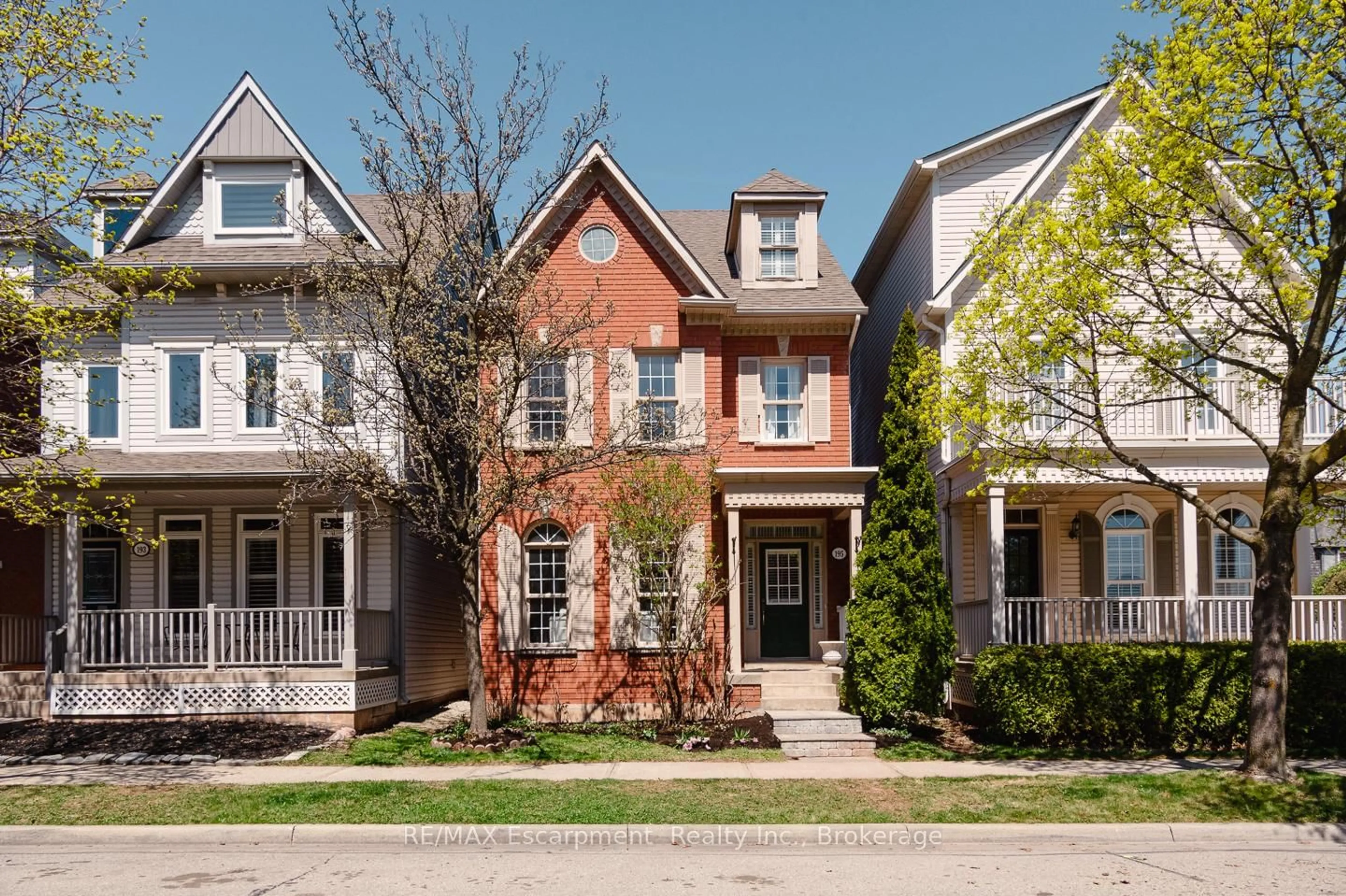 Home with brick exterior material, street for 195 Roxton Rd, Oakville Ontario L6H 6M8