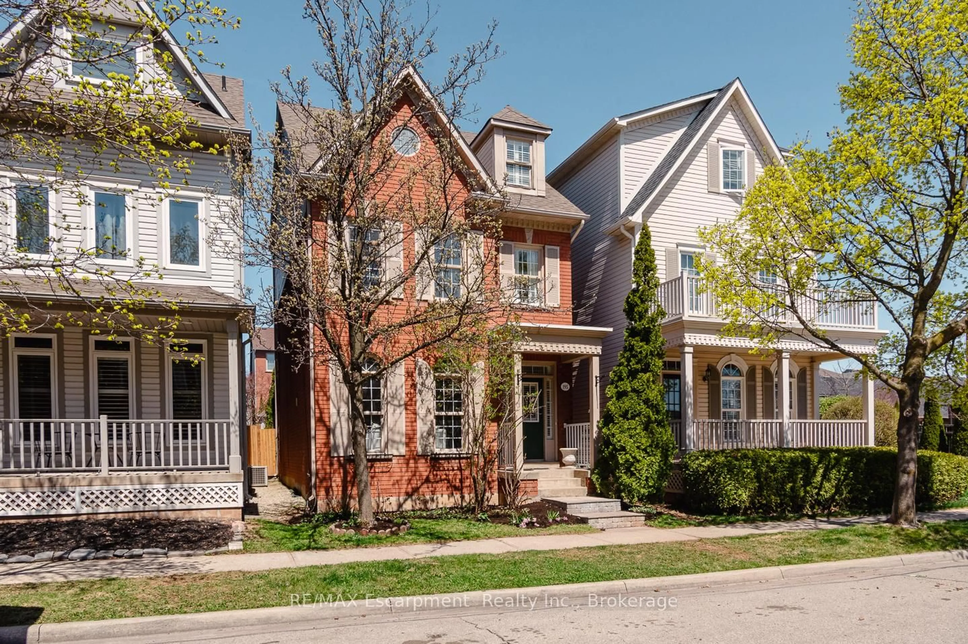 Home with brick exterior material, street for 195 Roxton Rd, Oakville Ontario L6H 6M8