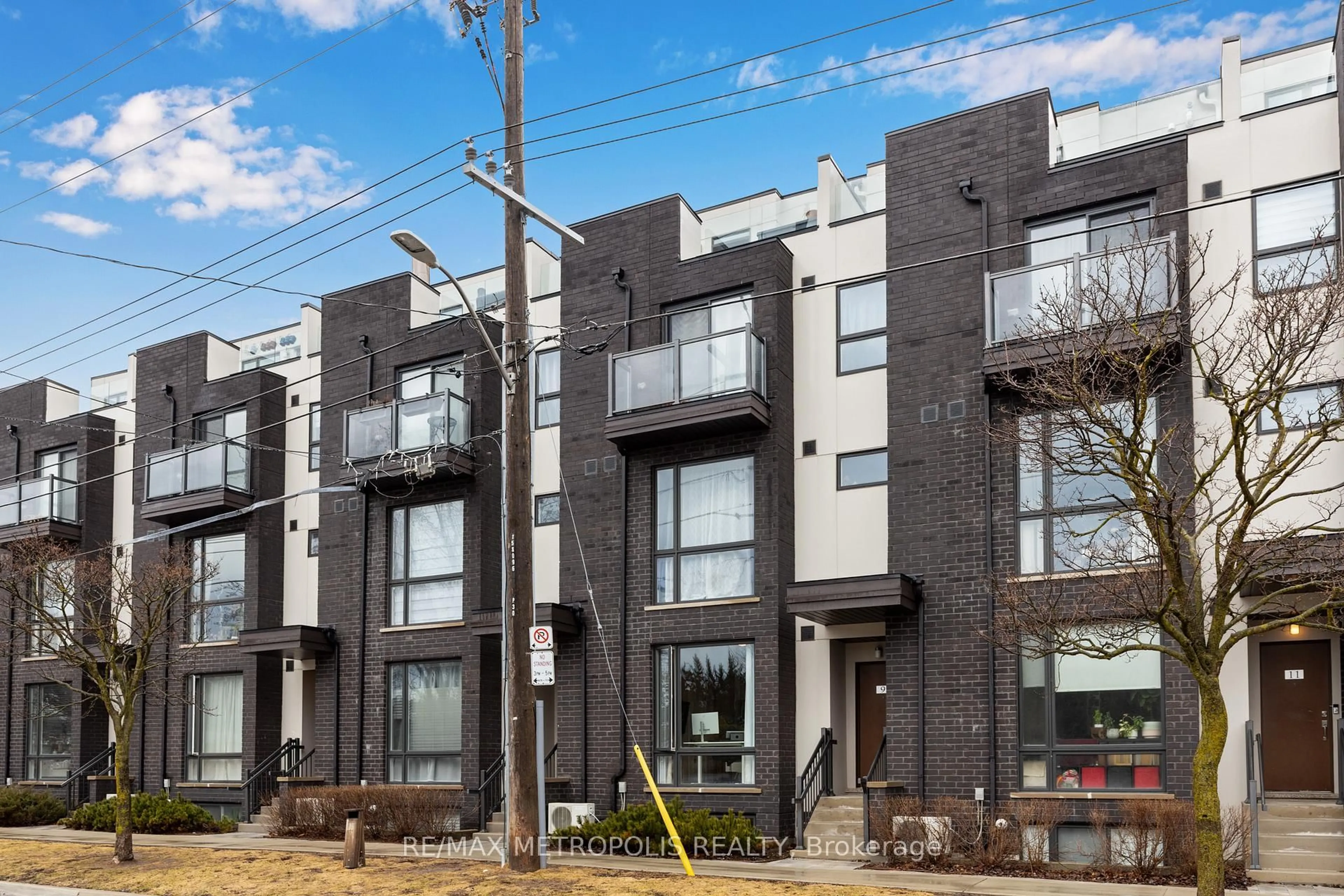 Home with brick exterior material, street for 24 Fieldway Rd #8, Toronto Ontario M8Z 3L2