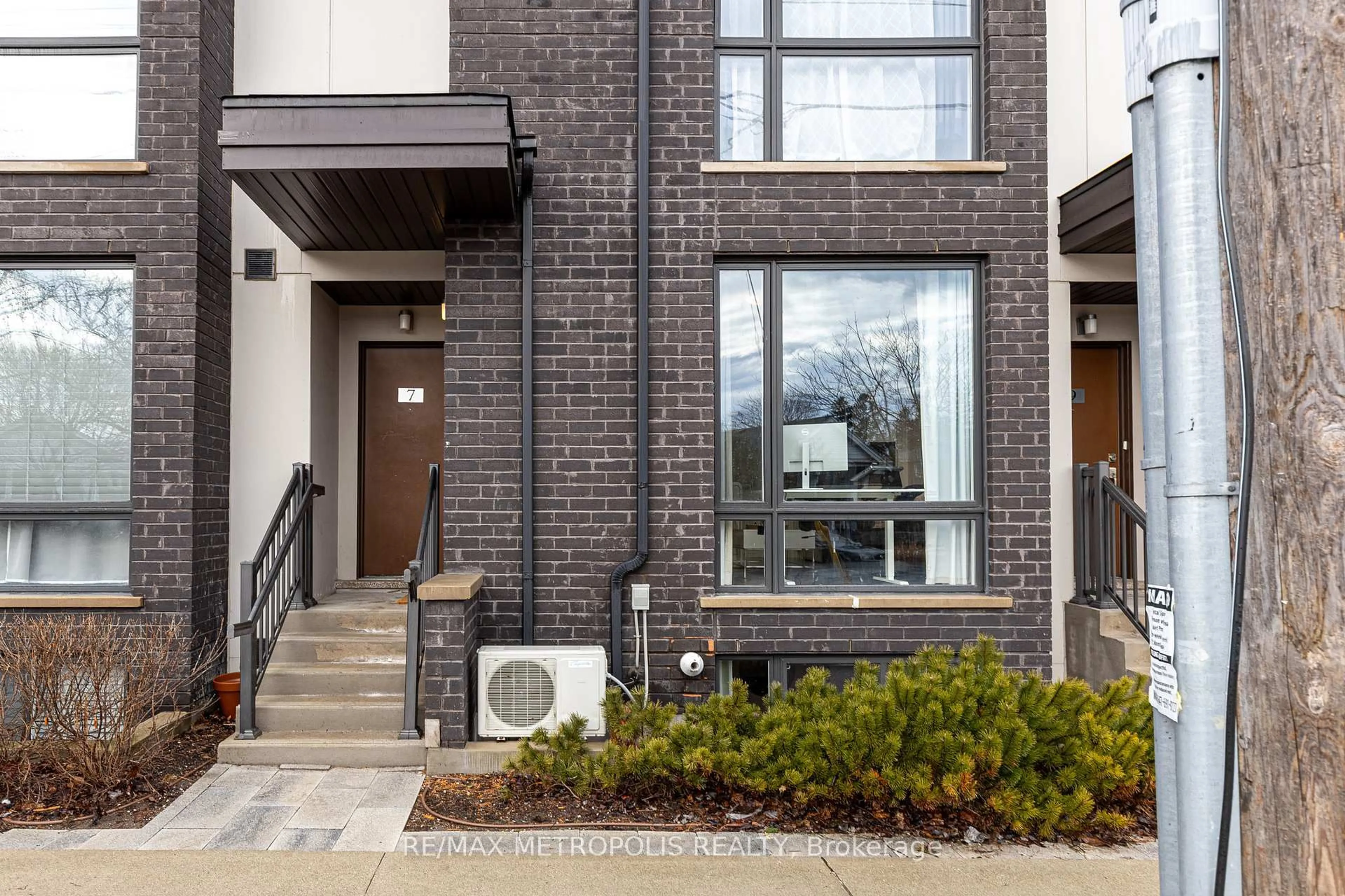 Home with brick exterior material, street for 24 Fieldway Rd #8, Toronto Ontario M8Z 3L2