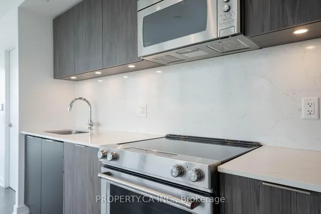 Additional property image - 30 Samuel Wood Way Unit 2404