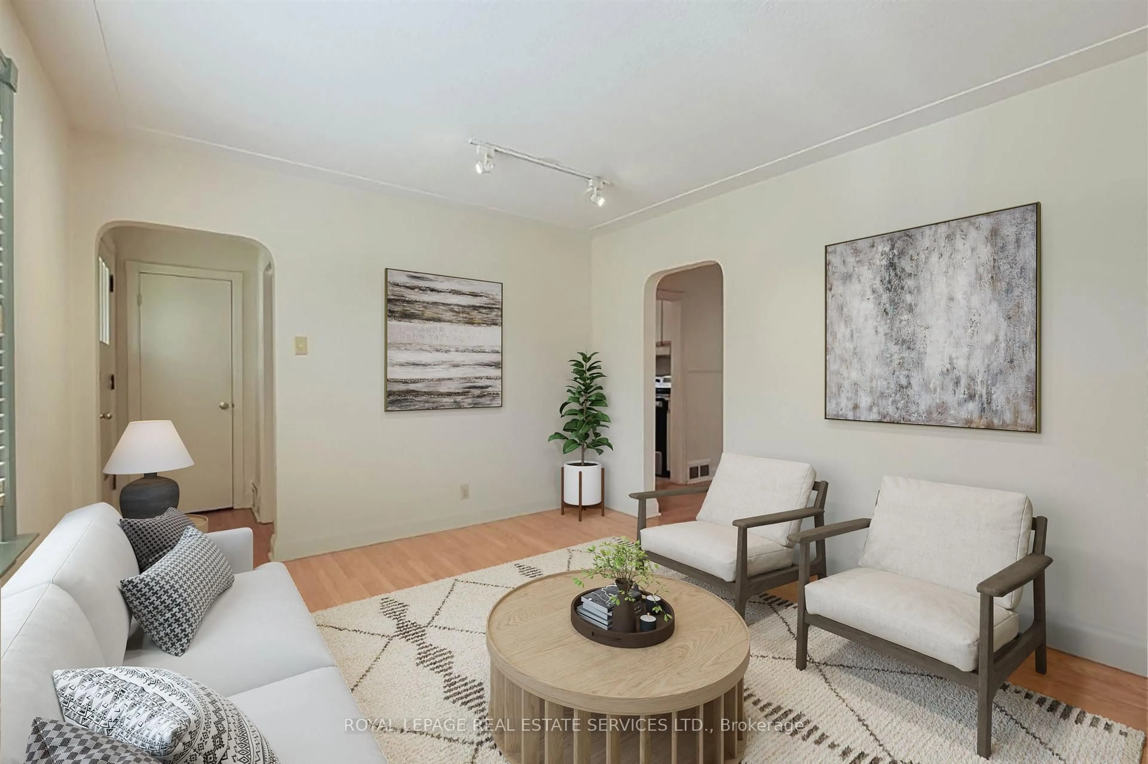 Living room with furniture, unknown for 45 Green Lanes N/A, Toronto Ontario M8Z 4V8