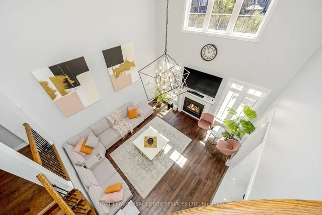 Additional property image - 606 Nairn Circ
