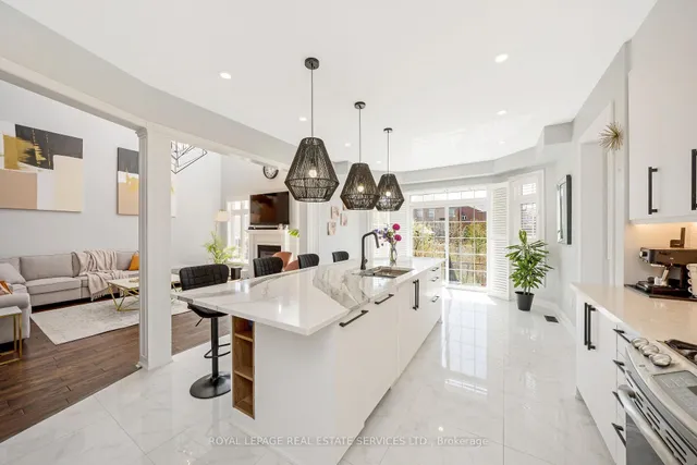 Additional property image - 606 Nairn Circ