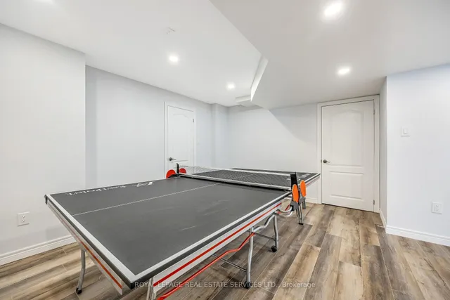 Additional property image - 606 Nairn Circ