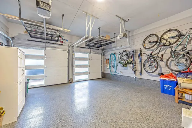 Additional property image - 606 Nairn Circ