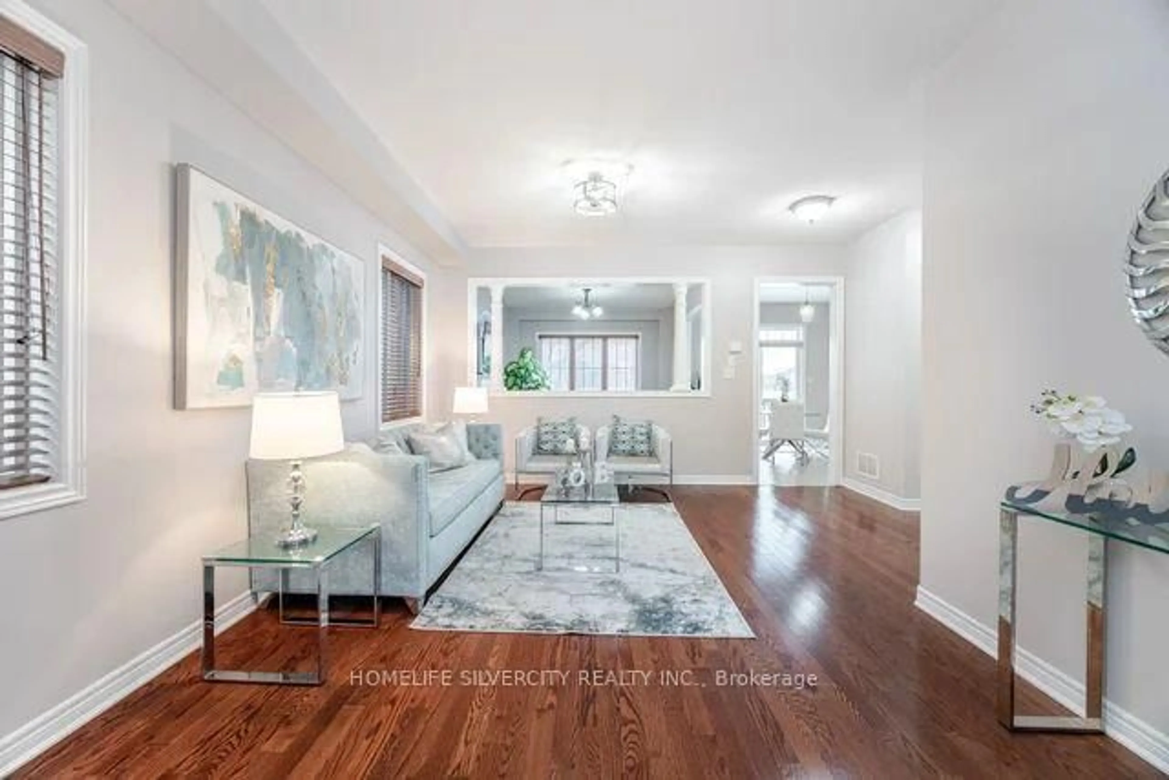 Living room with furniture, unknown for 150 Fairwood Circ, Brampton Ontario L6R 0X2