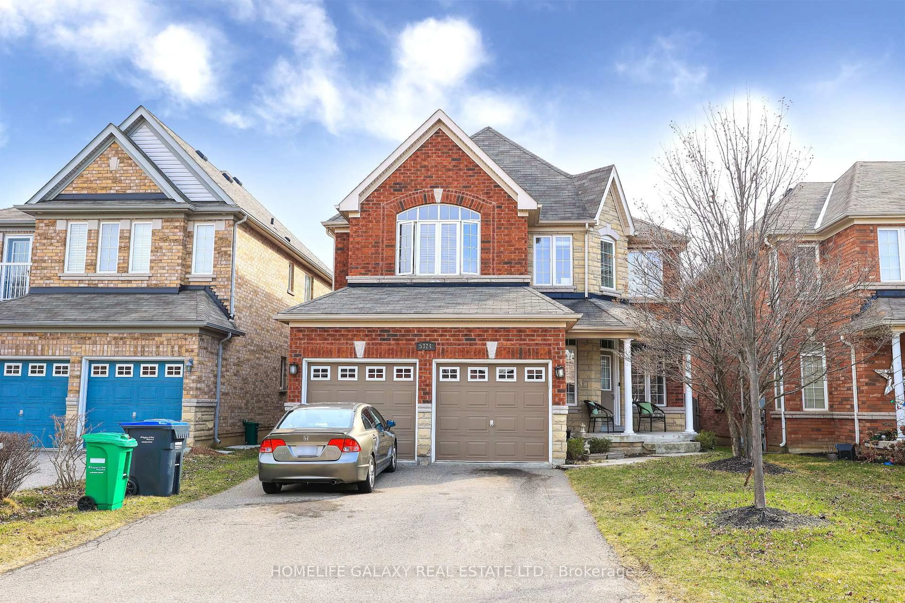 Home with brick exterior material, street for 5324 Snowbird Crt, Mississauga Ontario L5M 0P9