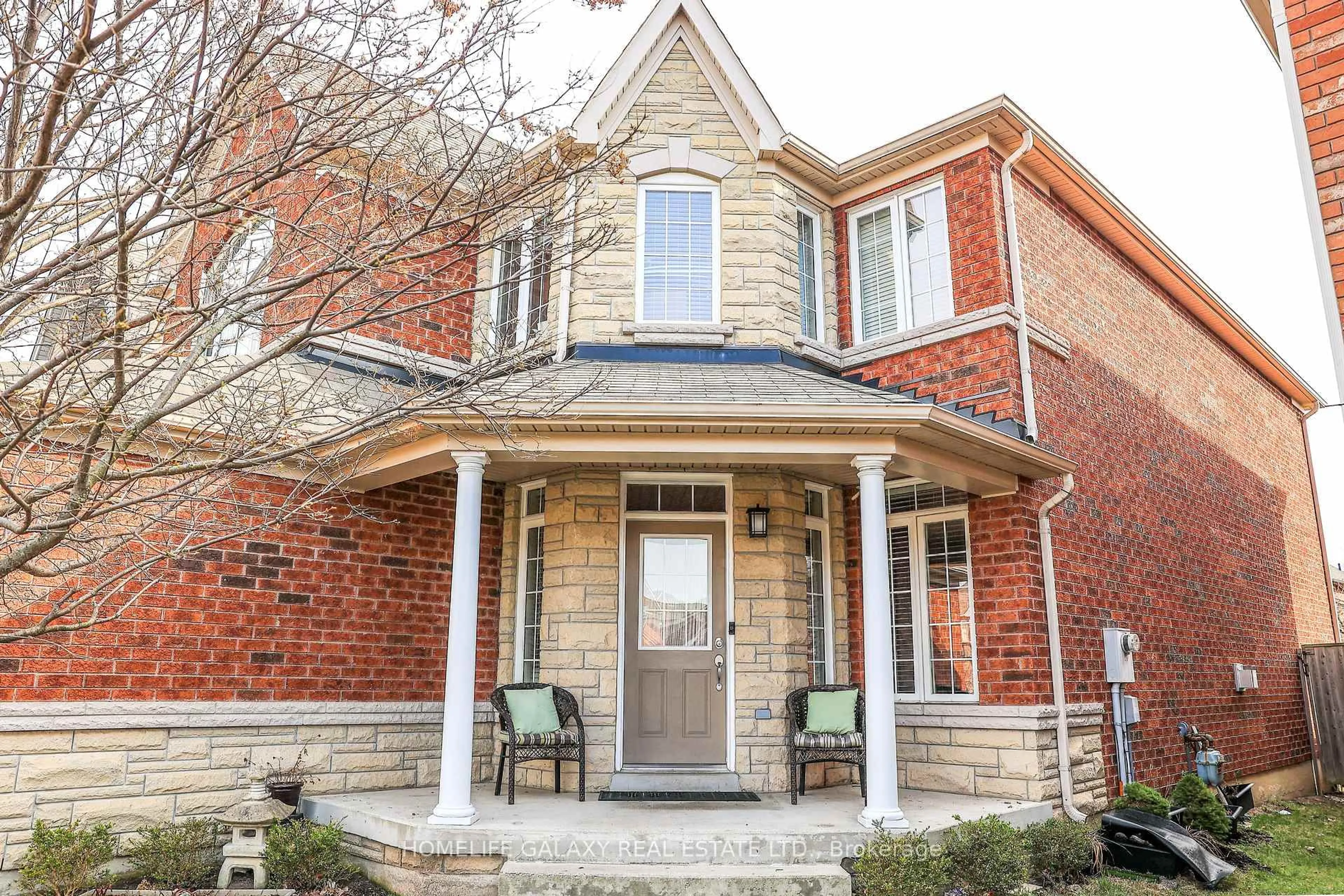 Home with brick exterior material, street for 5324 Snowbird Crt, Mississauga Ontario L5M 0P9