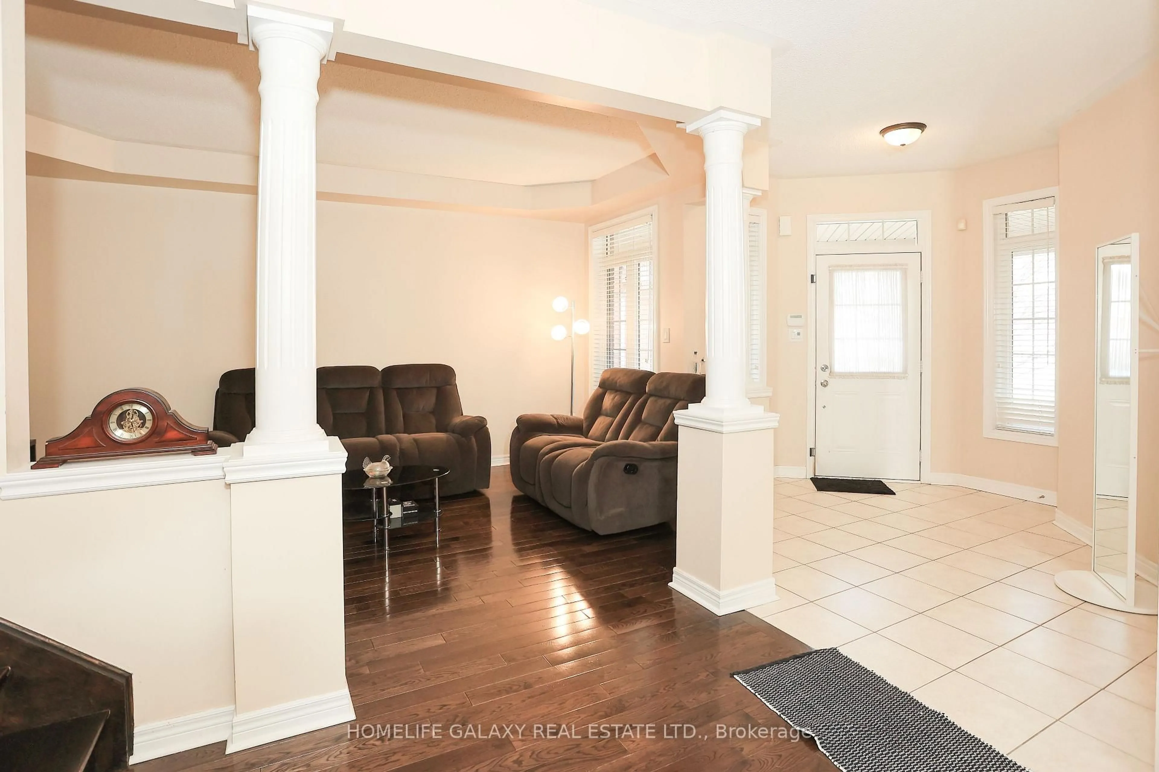 Unknown for 5324 Snowbird Crt, Mississauga Ontario L5M 0P9