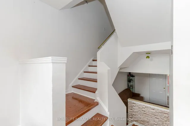 Additional property image - 12 Eden Park Unit 12