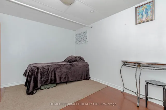 Additional property image - 12 Eden Park Unit 12