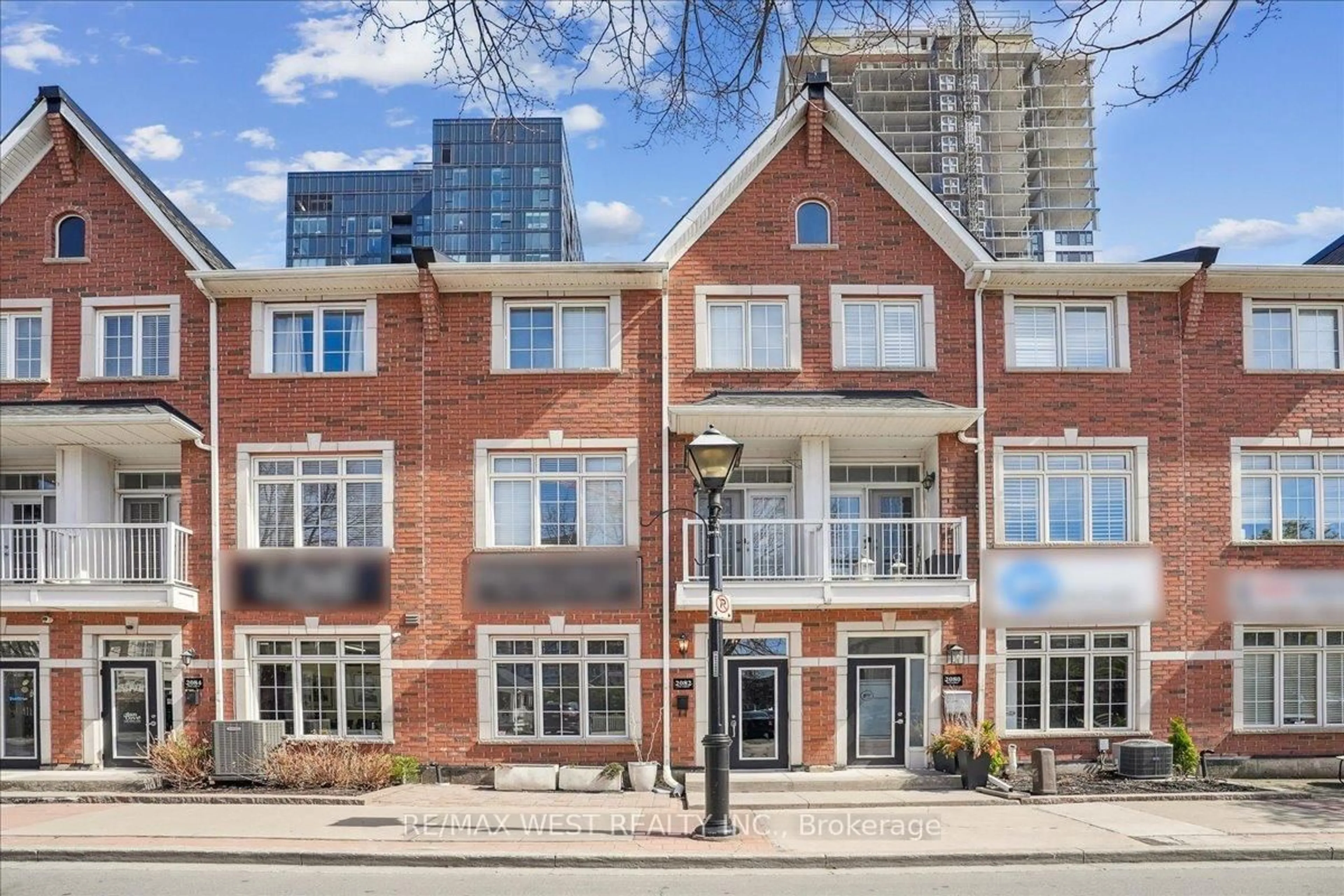 Home with brick exterior material, street for 2082 Pine St, Burlington Ontario L7R 1G2