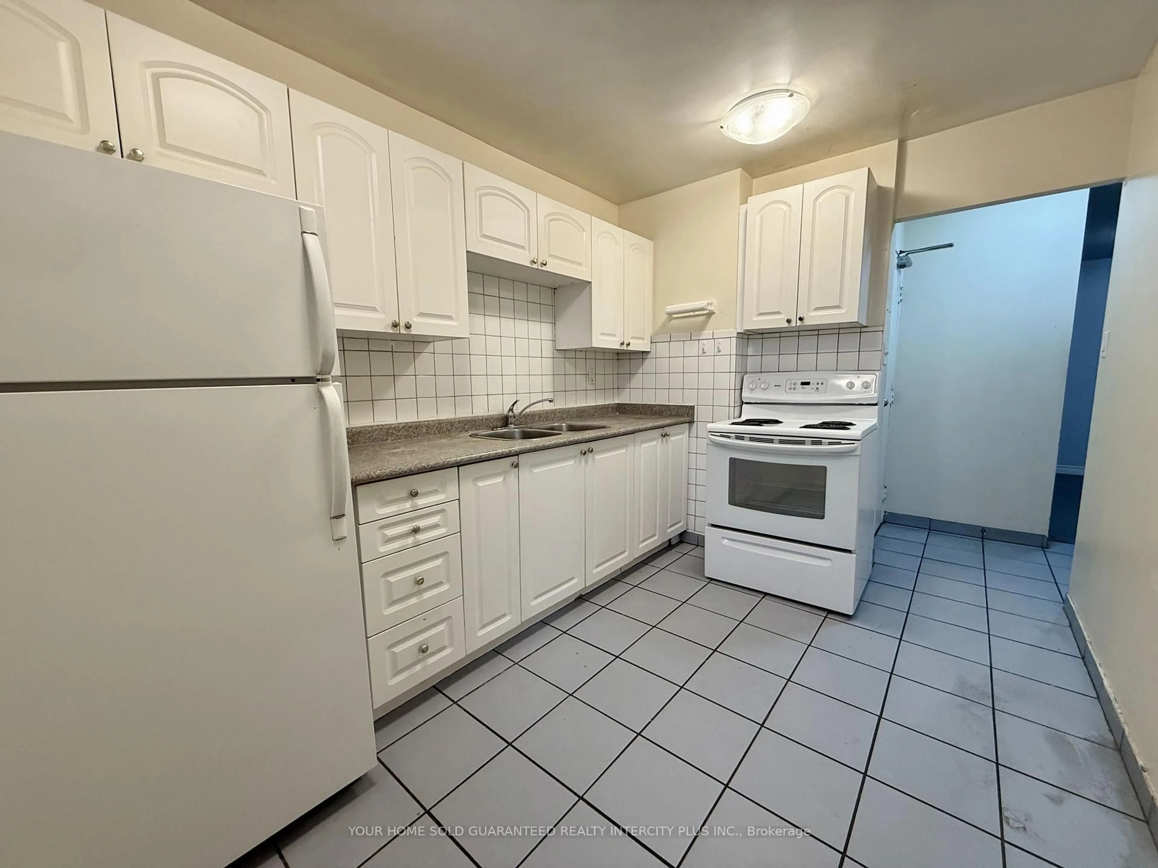 Standard kitchen, unknown for 390 Dixon Rd #708, Toronto Ontario M9R 1T4