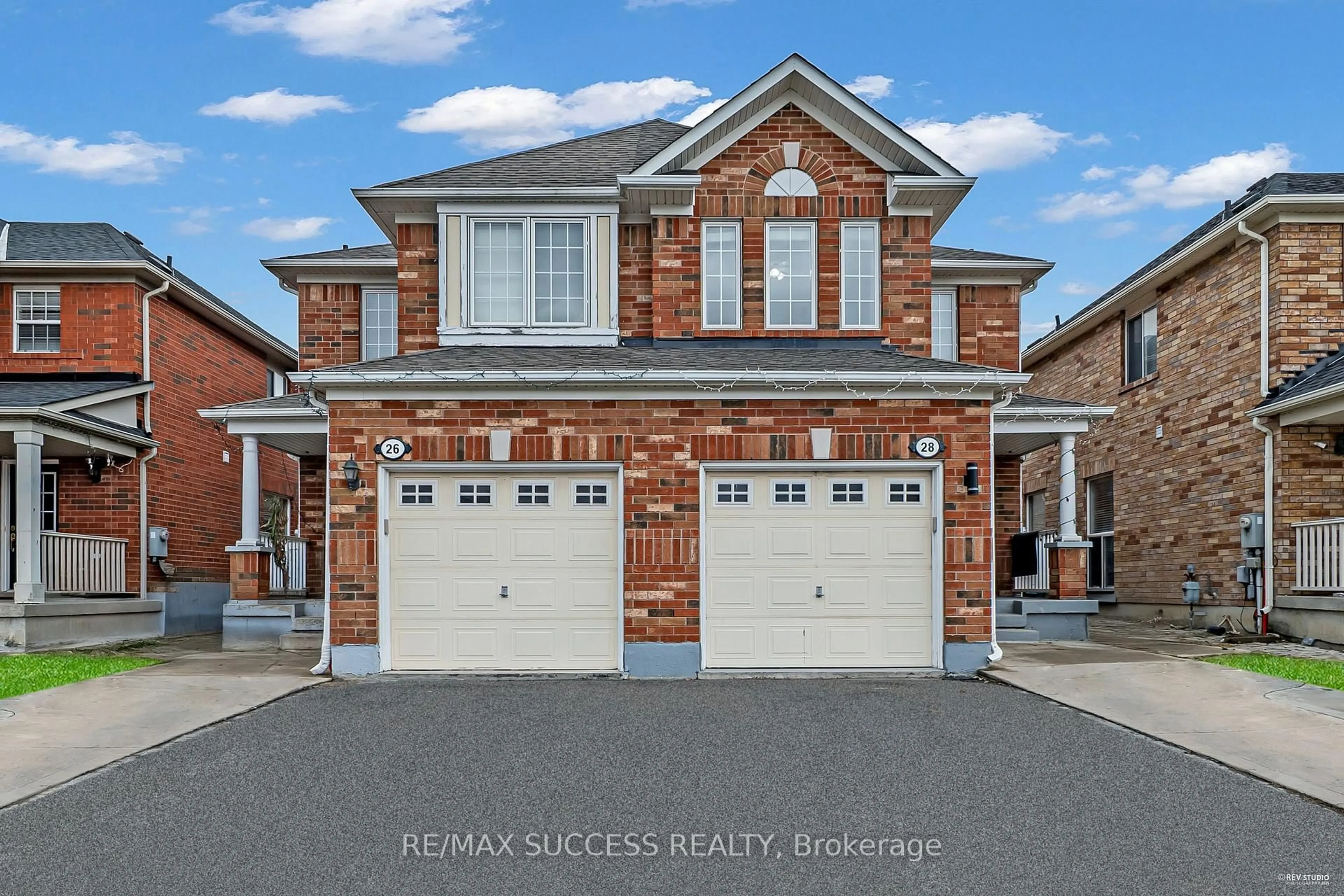 Home with brick exterior material, street for 28 Herdwick St, Brampton Ontario L6S 6L7