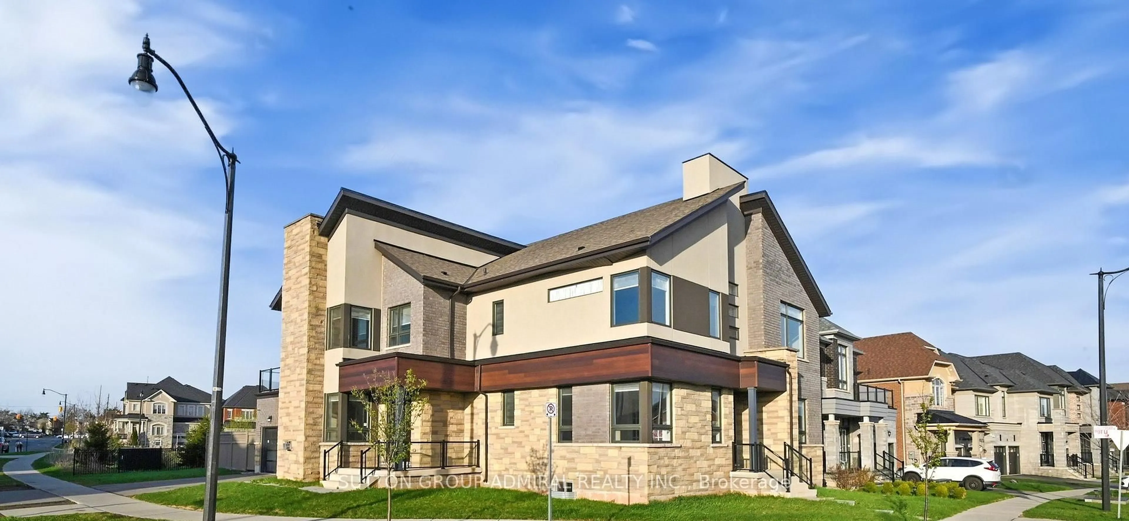 Home with brick exterior material, building for 15 Settlers Field Rd, Brampton Ontario L6X 5P2