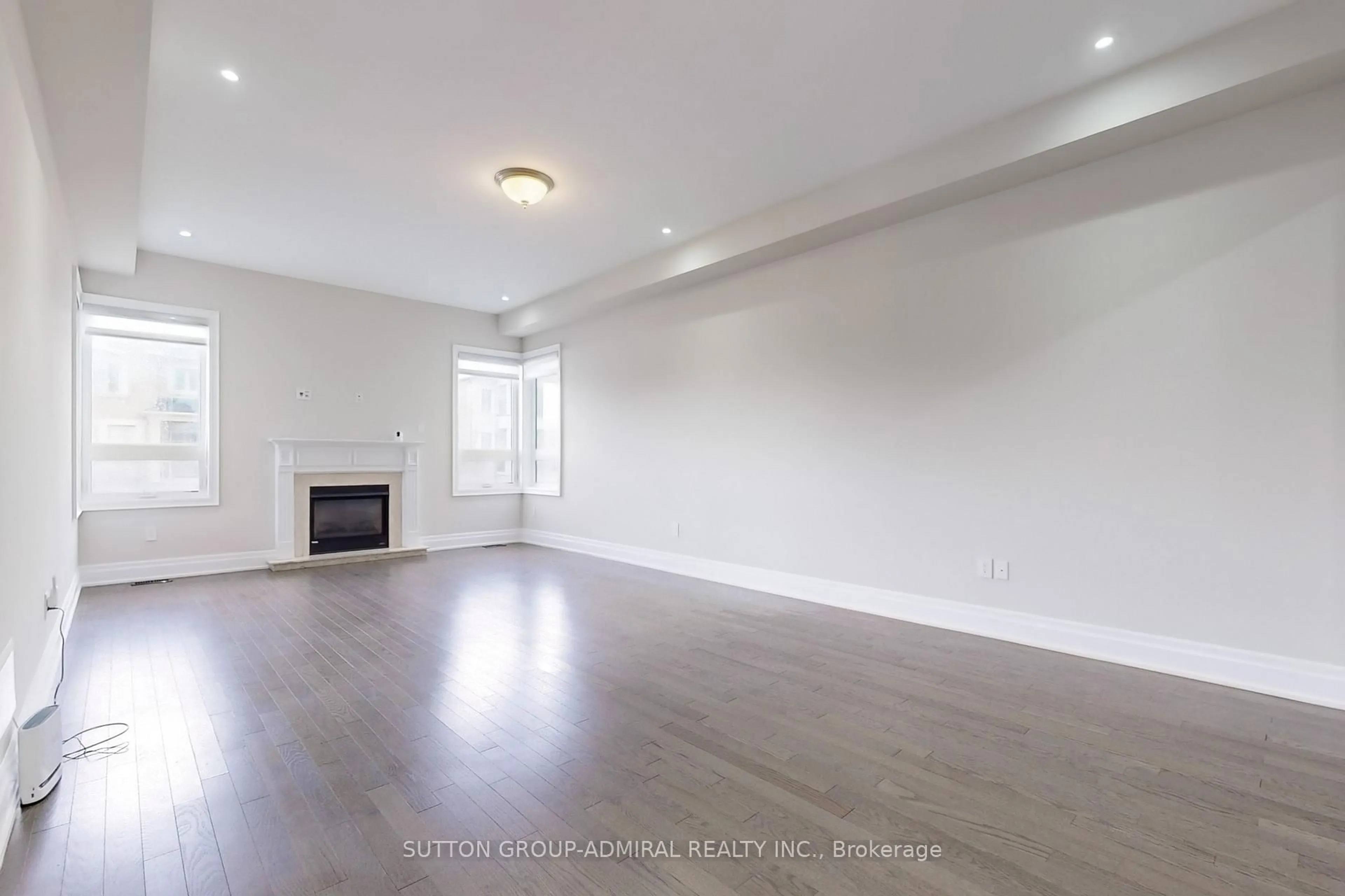 A pic of a room for 15 Settlers Field Rd, Brampton Ontario L6X 5P2