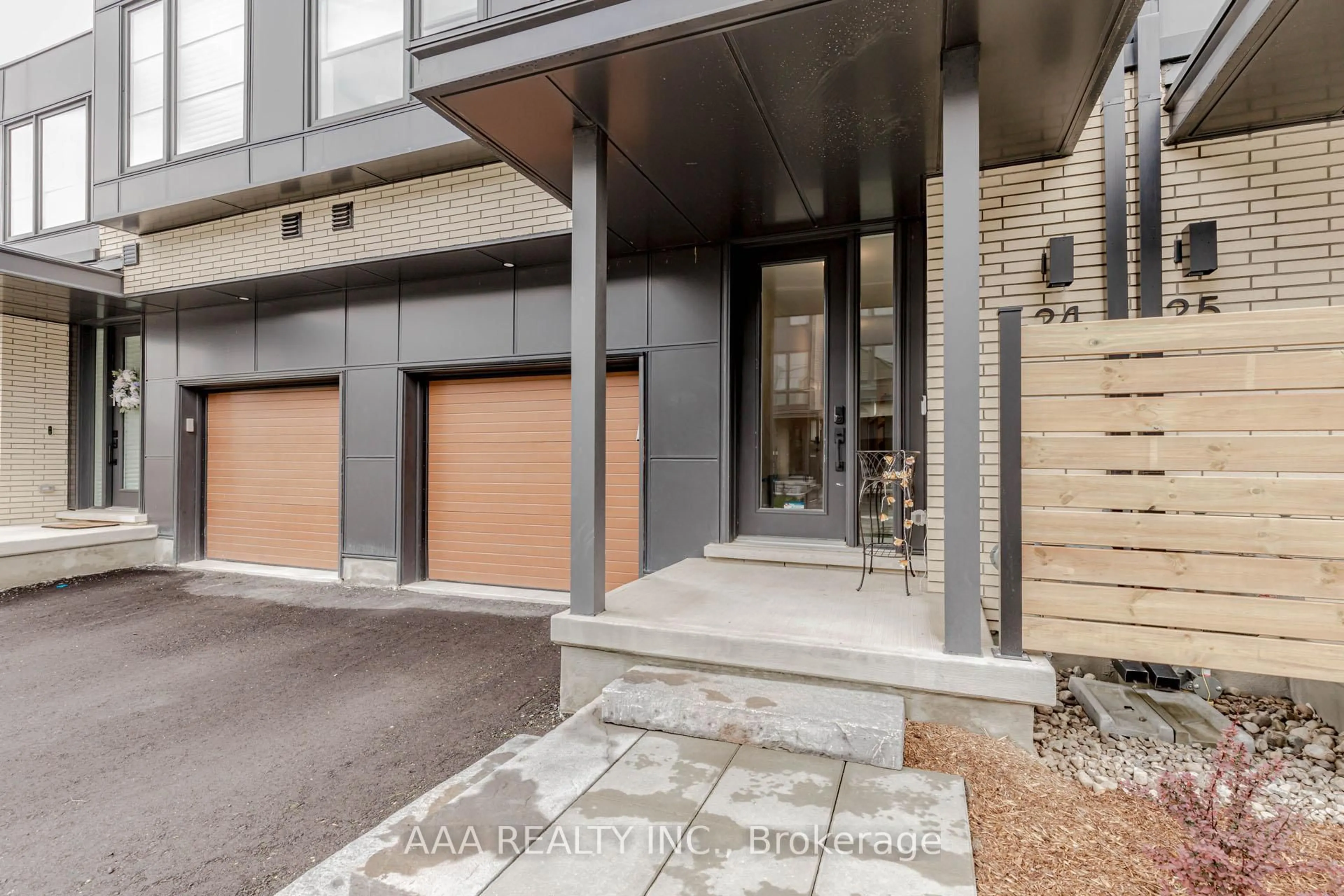 Unknown for 2273 Turnberry Rd #24, Burlington Ontario L7M 4Y4