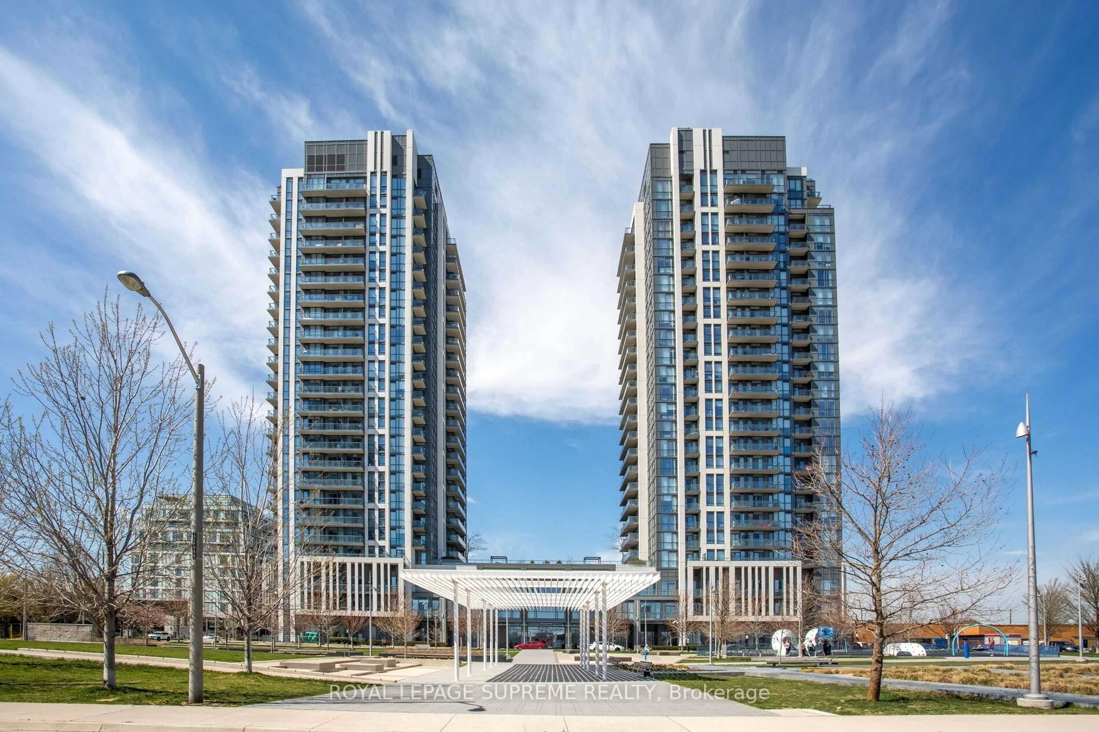 Unknown for 17 Zorra St #306, Toronto Ontario M8Z 0C8