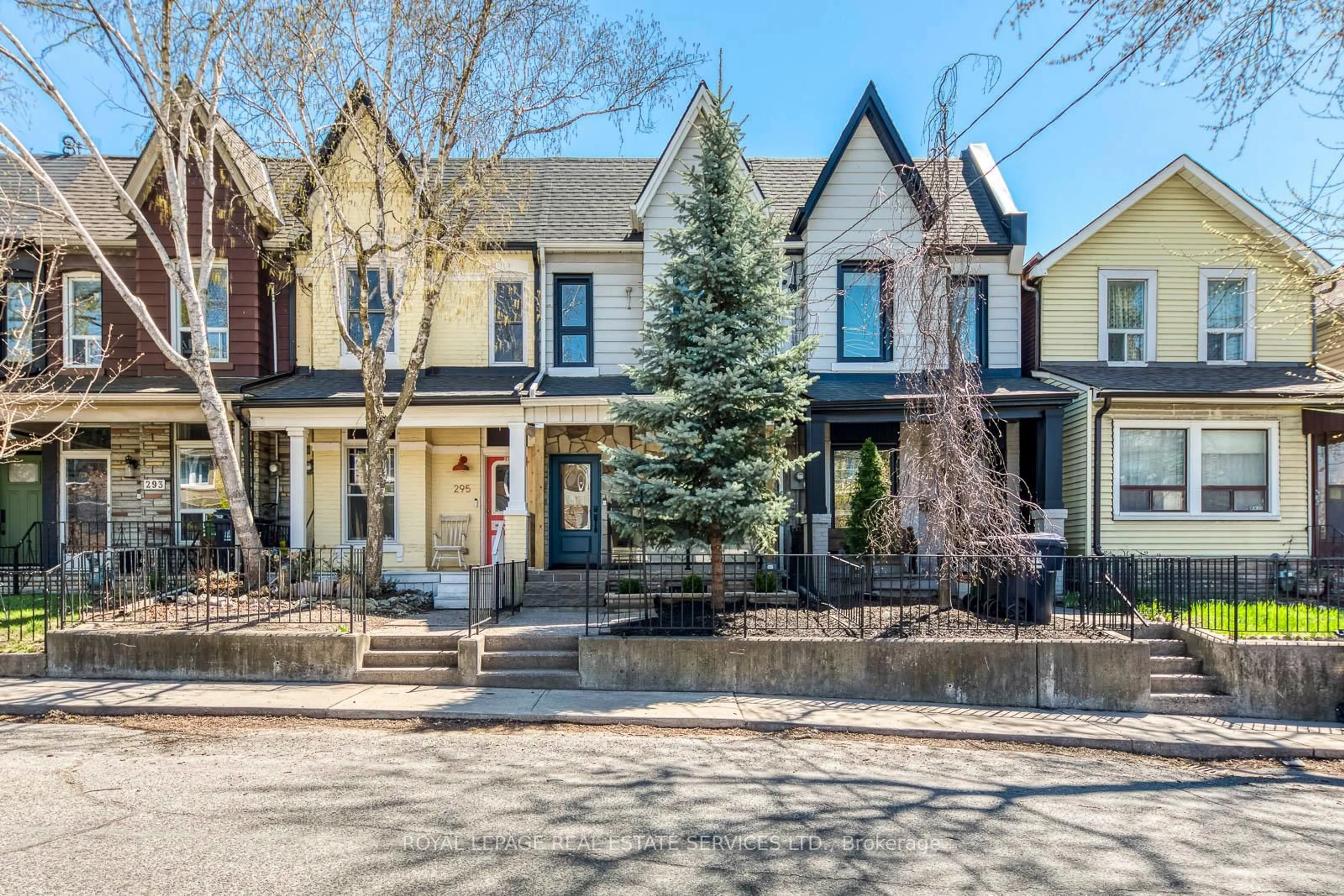 Home with brick exterior material, street for 297 Maria St, Toronto Ontario M6P 1W6