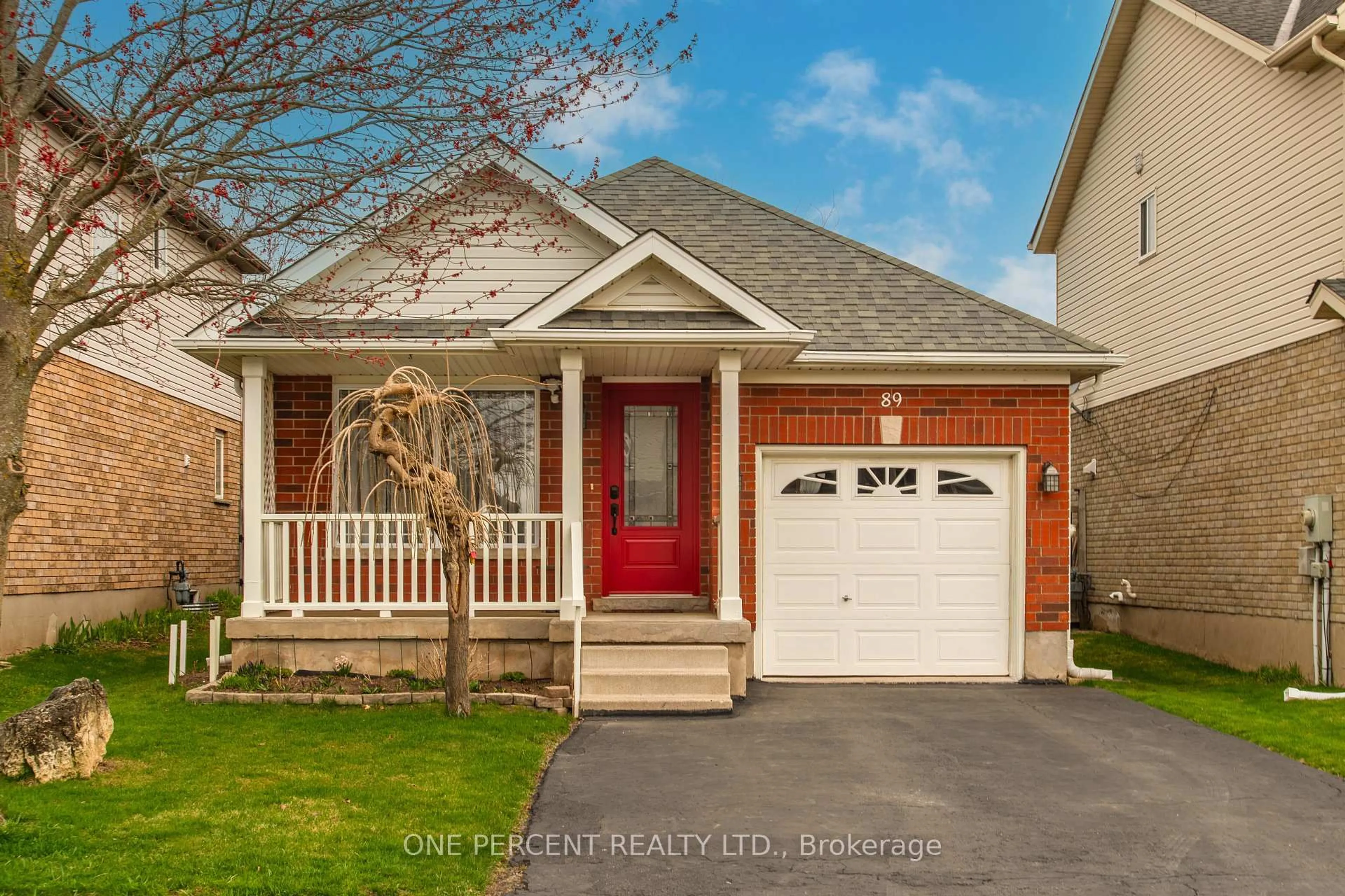 Home with brick exterior material, street for 89 Glengarry Rd, Orangeville Ontario L9W 5E2