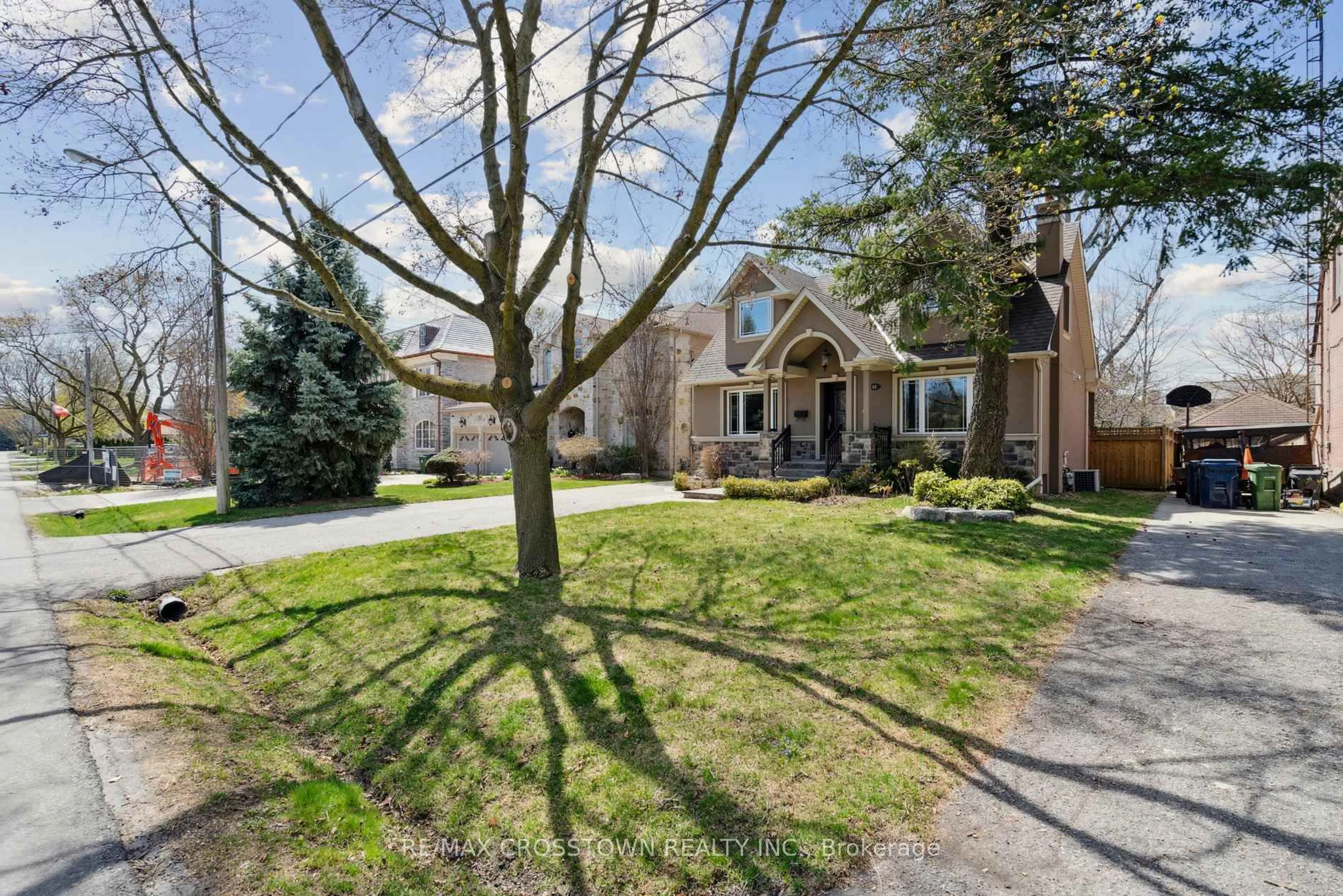 Unknown for 55 Westglen Cres, Toronto Ontario M9B 4R2