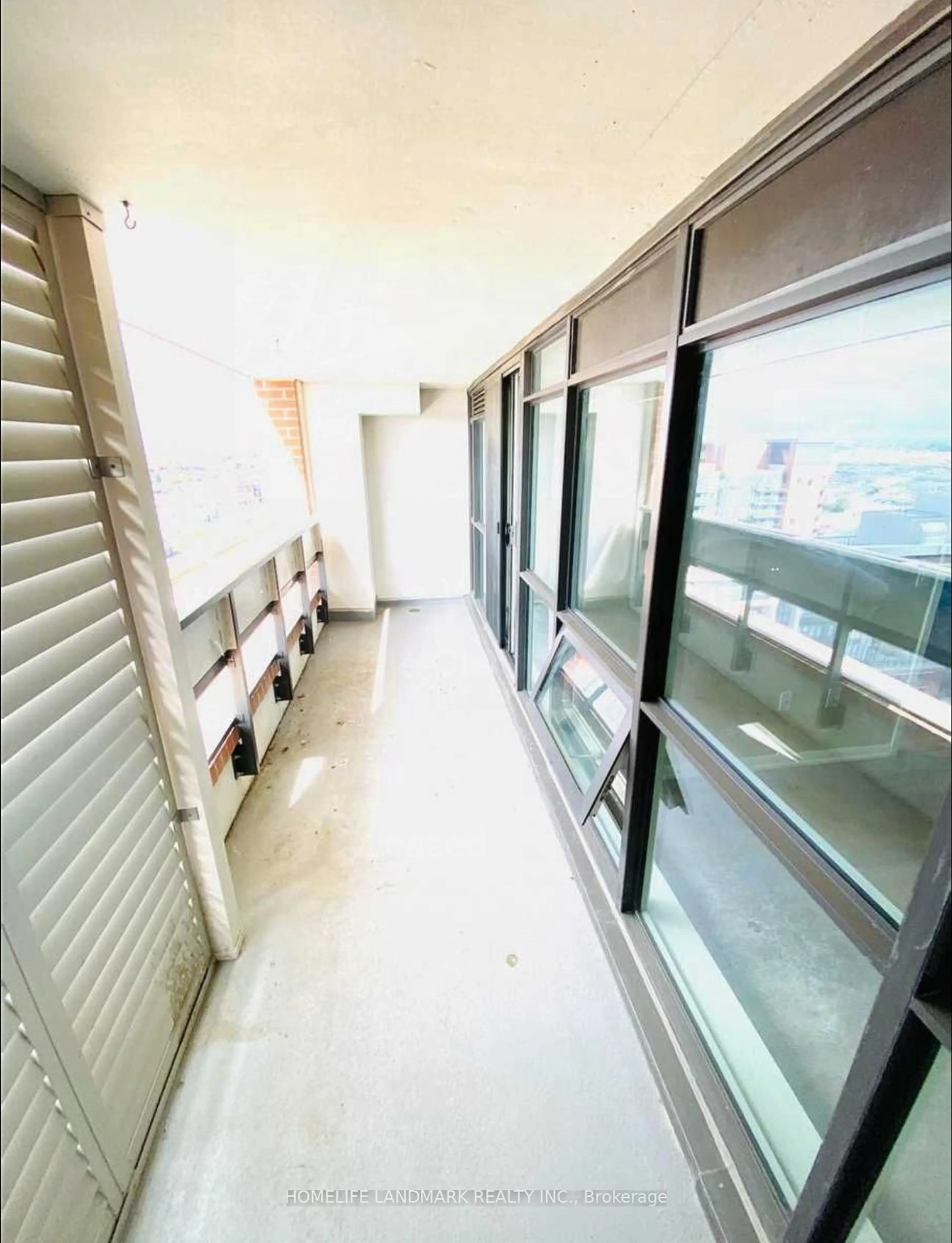 Unknown for 800 Lawrence Ave #1818, Toronto Ontario M6A 1C3