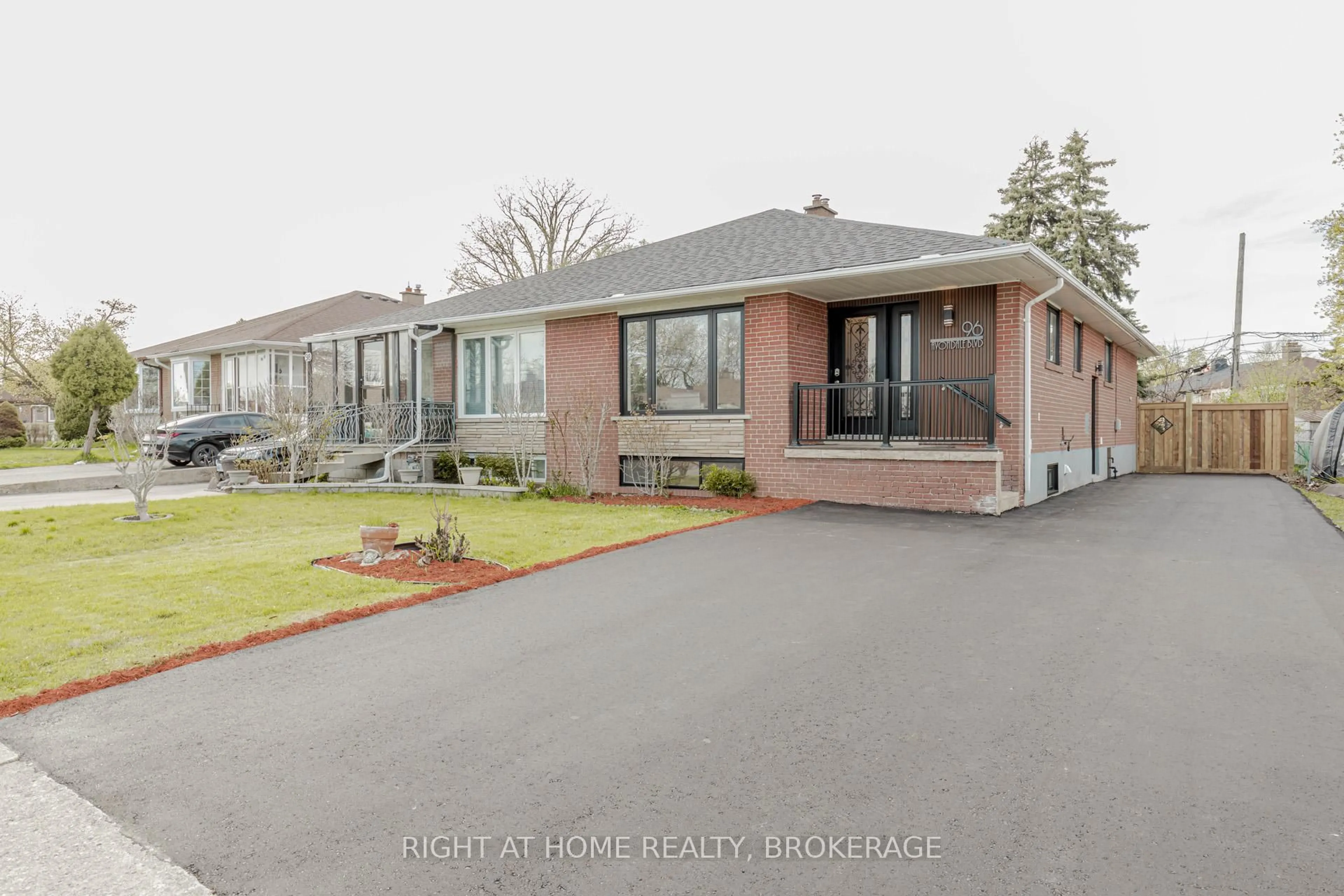 Home with brick exterior material, street for 96 Avondale Blvd, Brampton Ontario L6T 1H6