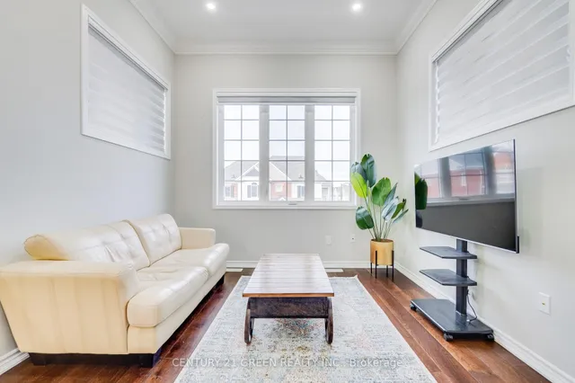 Additional property image - 1436 Connaught Terr