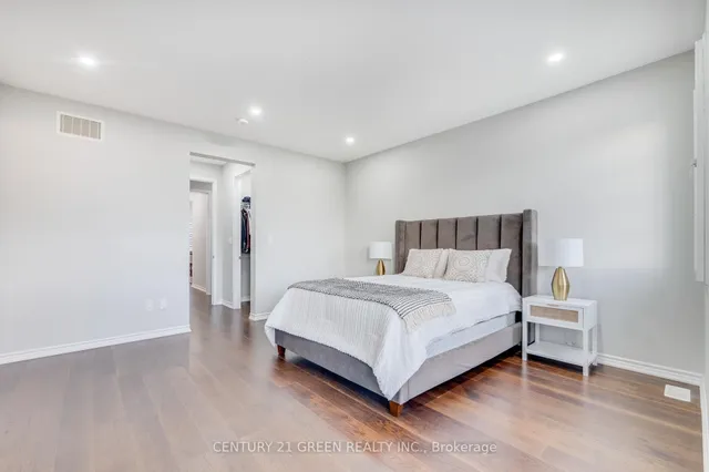 Additional property image - 1436 Connaught Terr
