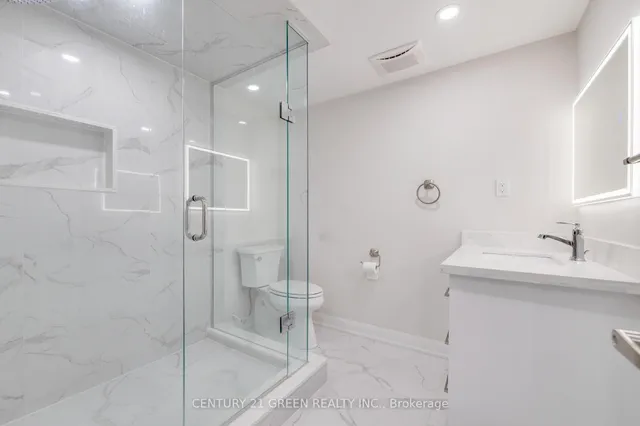 Additional property image - 1436 Connaught Terr