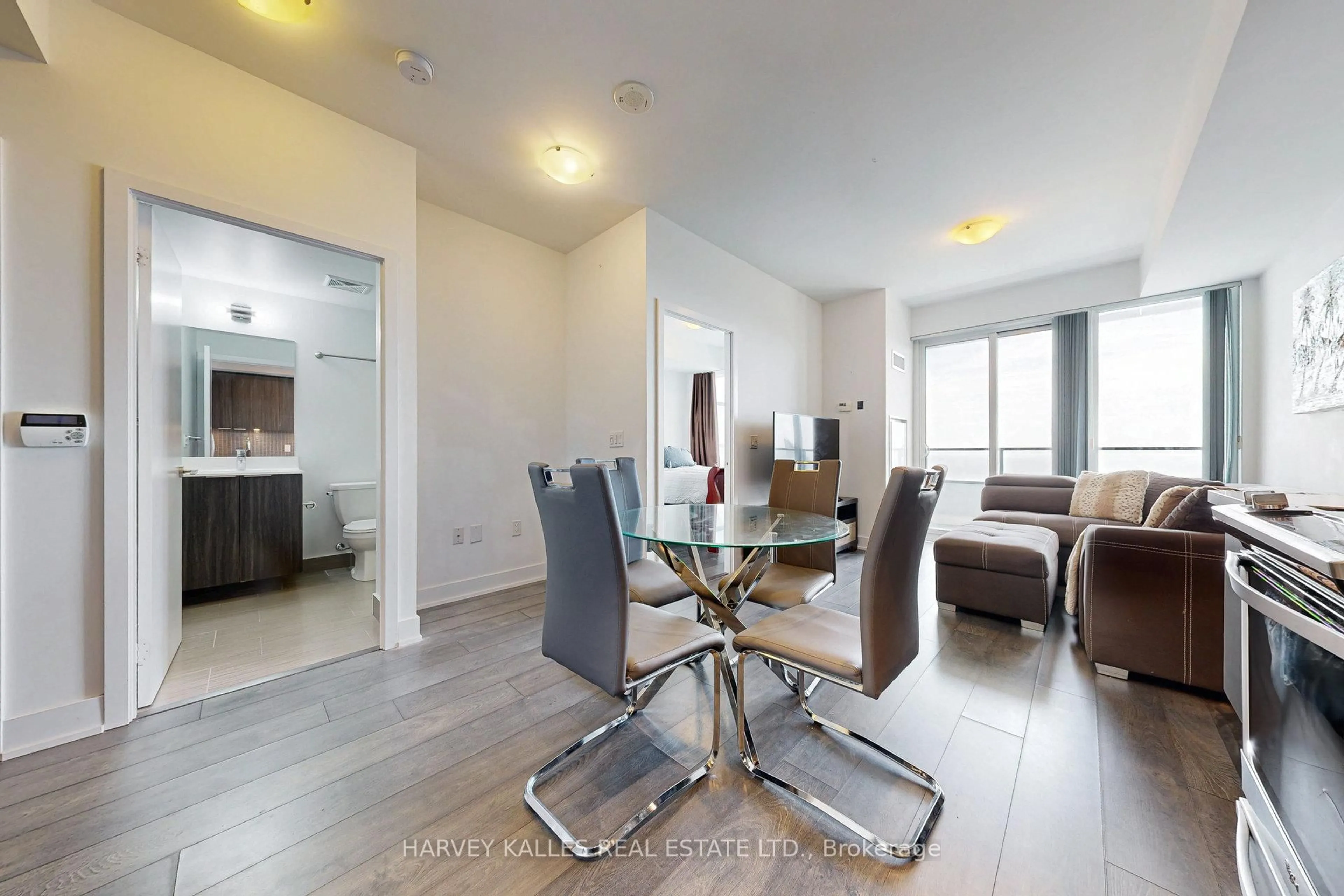 Dining room, wood/laminate floor for 30 Shore Breeze Dr #4519, Toronto Ontario M8V 0J1
