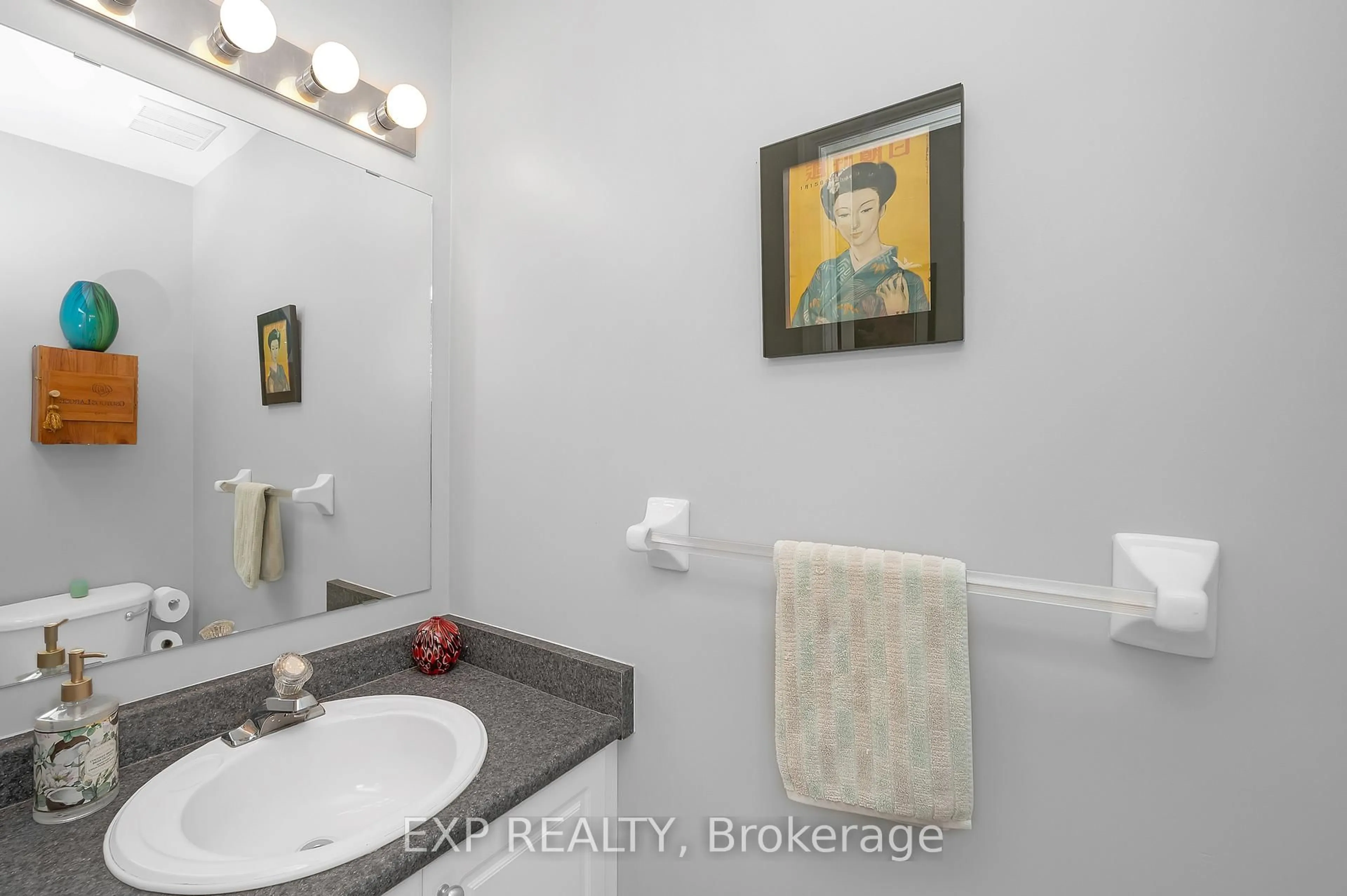 Standard bathroom, ceramic/tile floor for 4200 Kilmer Dr #64, Burlington Ontario L7M 4Y3