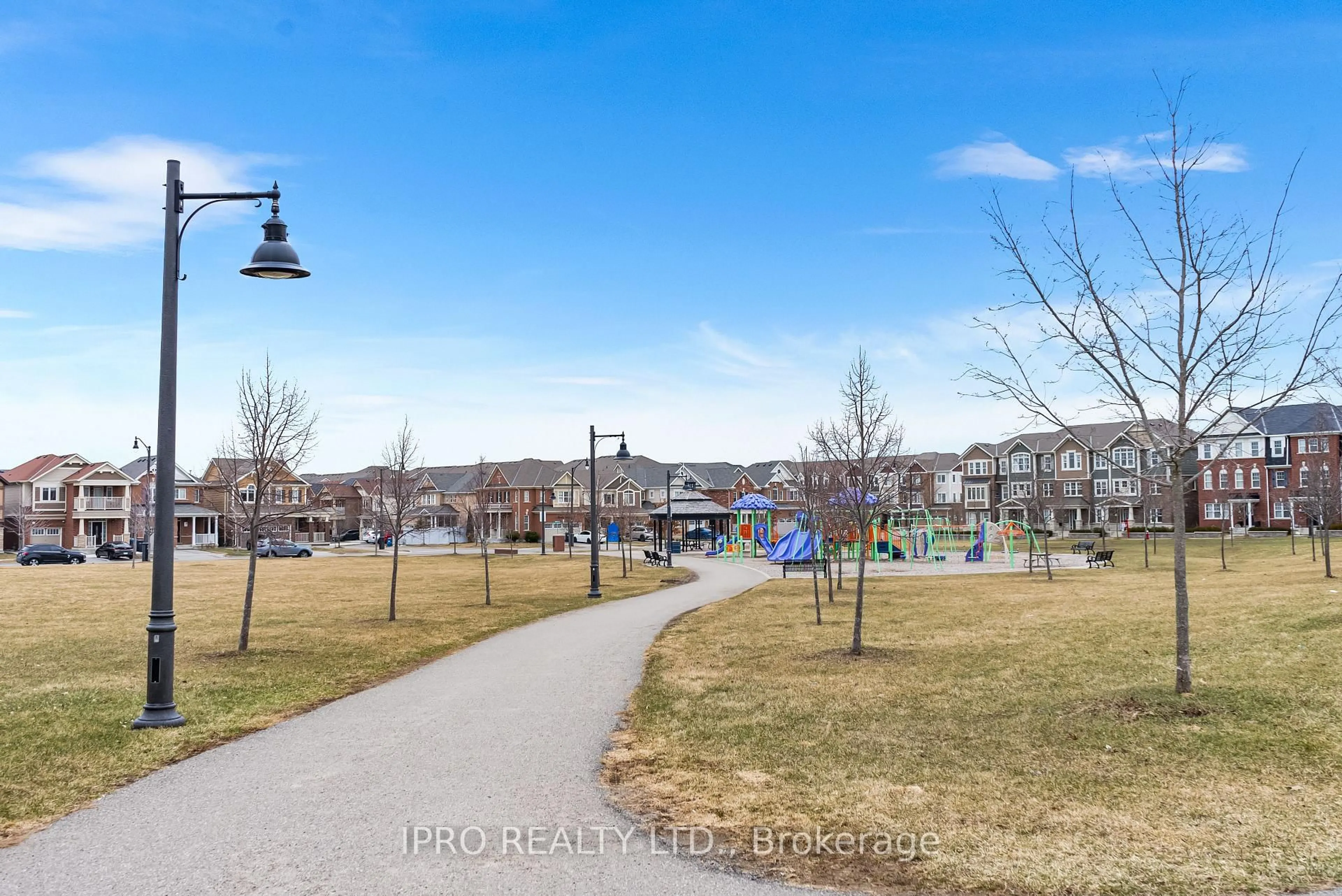A pic from outside/outdoor area/front of a property/back of a property/a pic from drone, unknown for 70 Fenchurch Dr, Brampton Ontario L7A 4G9