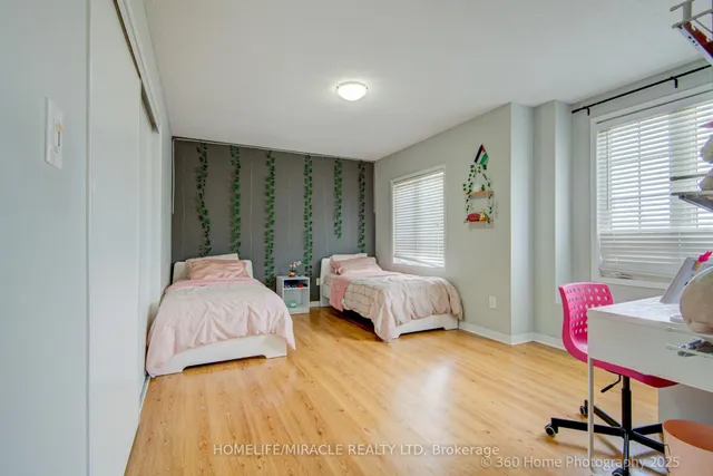 Additional property image - 1044 Zimmerman Cres