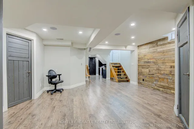 Additional property image - 1044 Zimmerman Cres