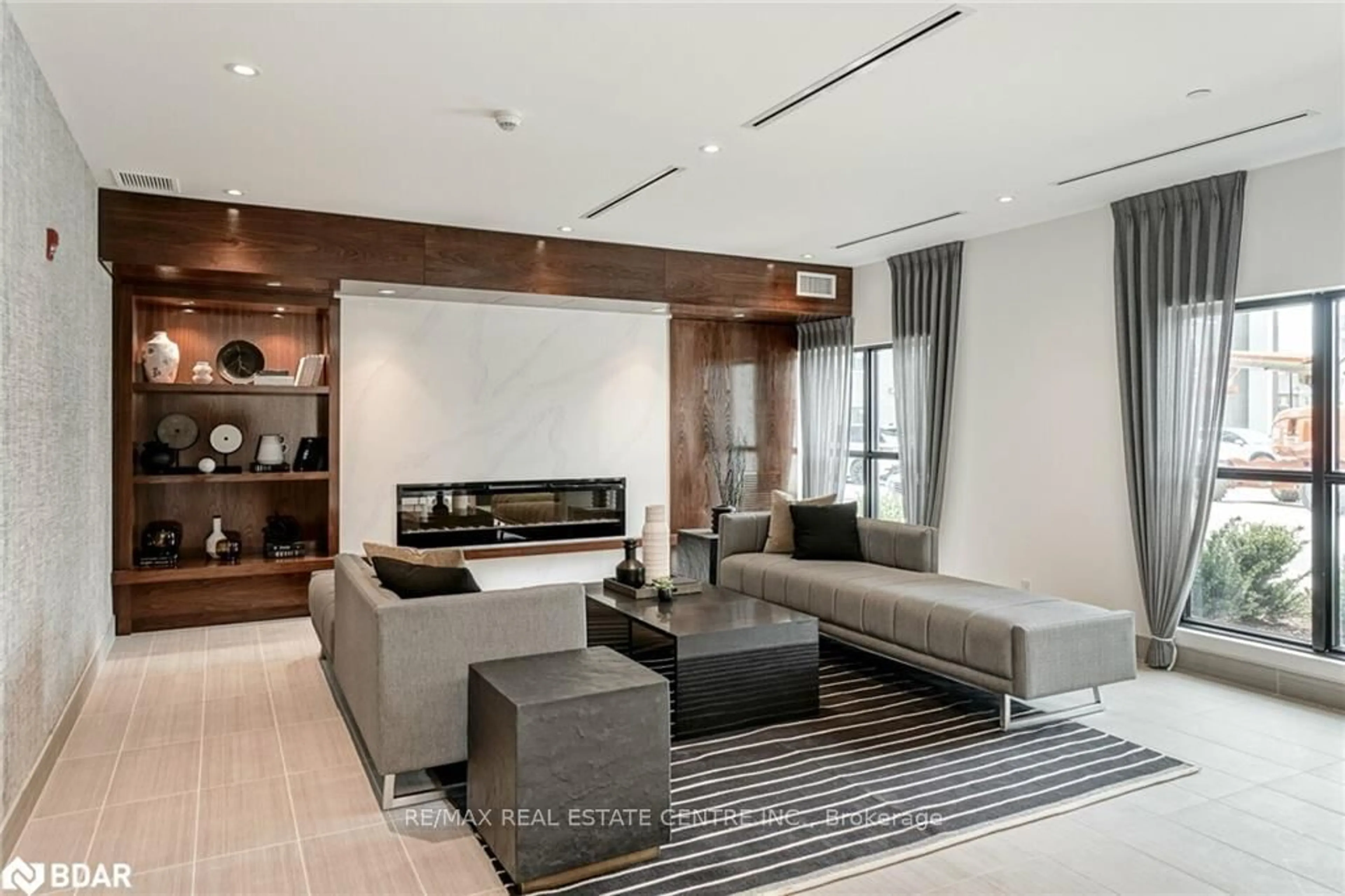 Living room with furniture, unknown for 102 Grovewood Common Circ #217, Oakville Ontario L6H 0X2