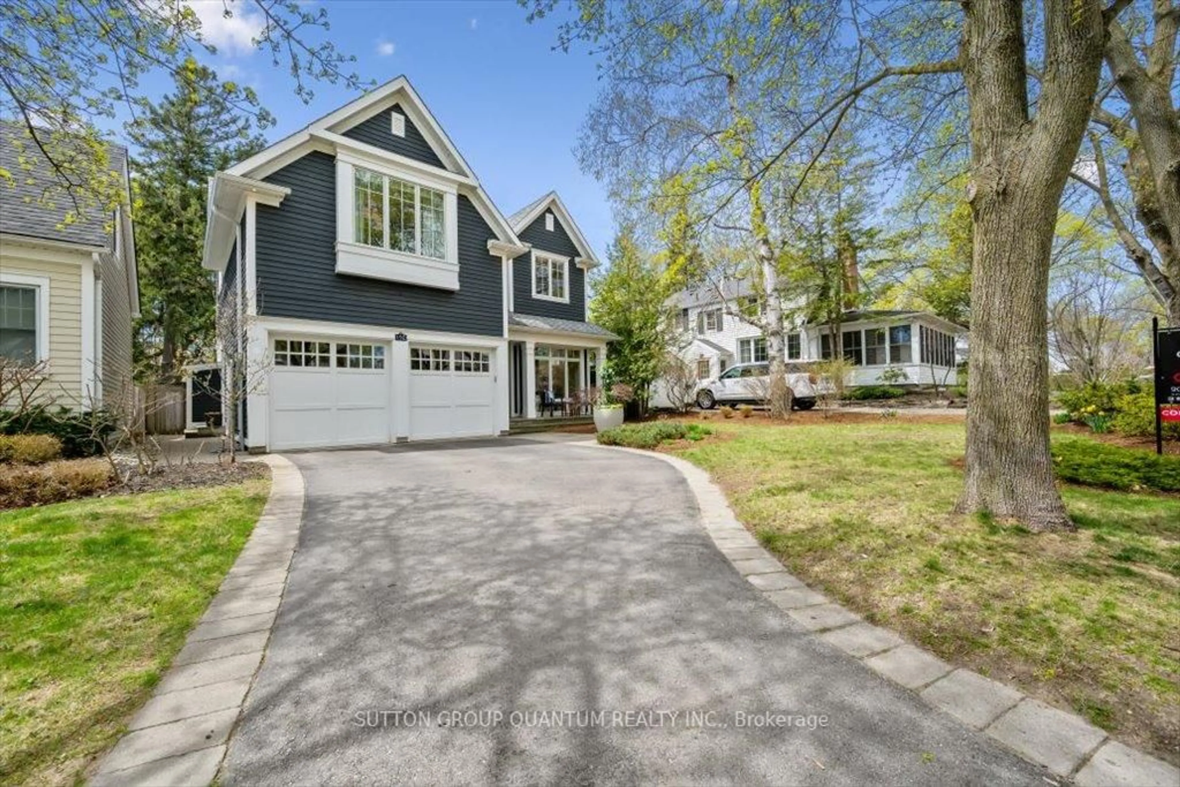 Unknown for 192 Watson Ave, Oakville Ontario L6J 3T8