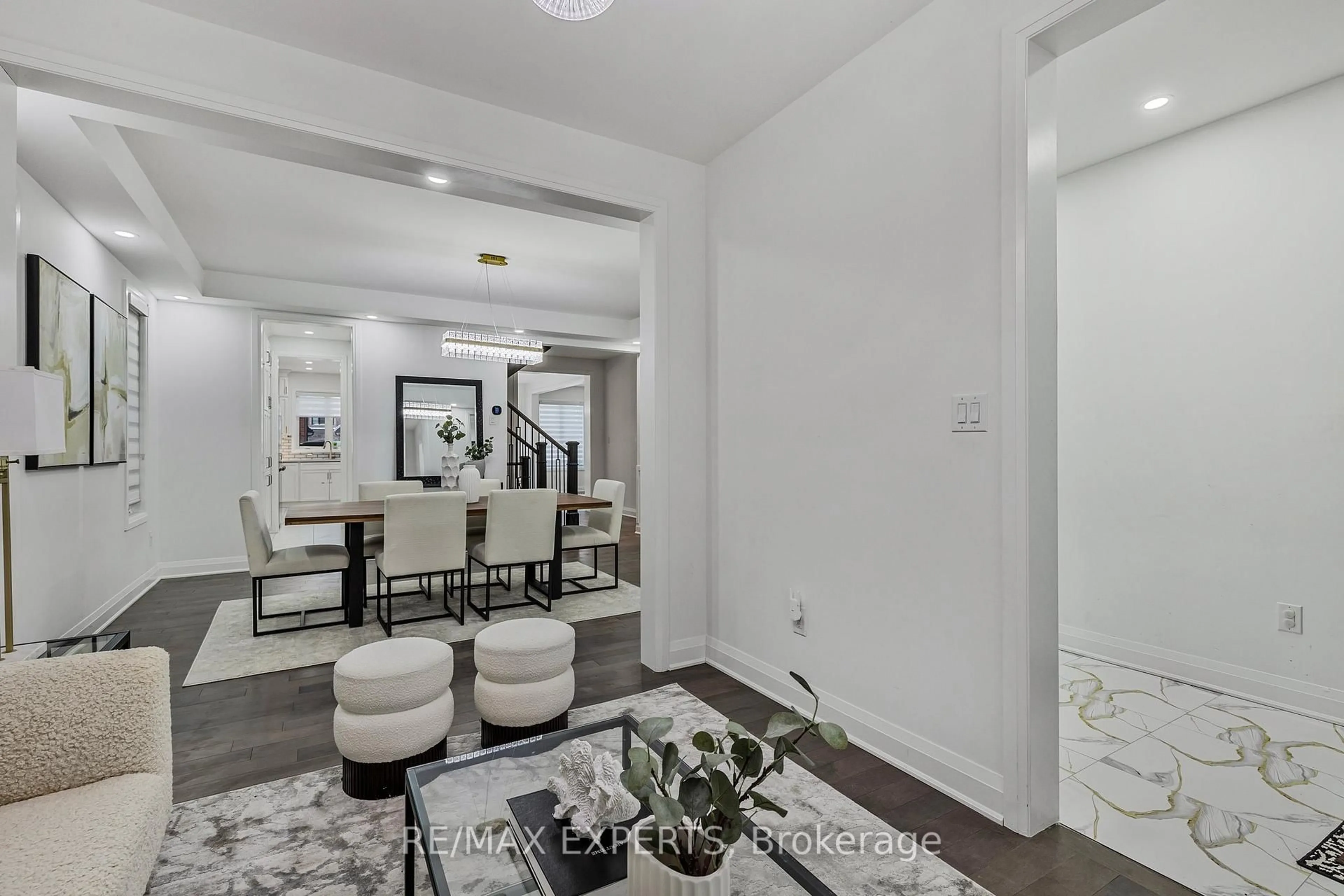 Unknown for 1411 Lobelia Cres, Milton Ontario L9E 1X1