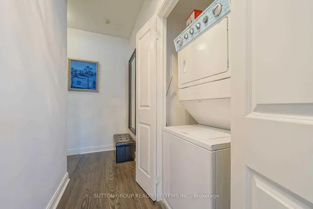 Additional property image - 50 Absolute Ave Unit #1007