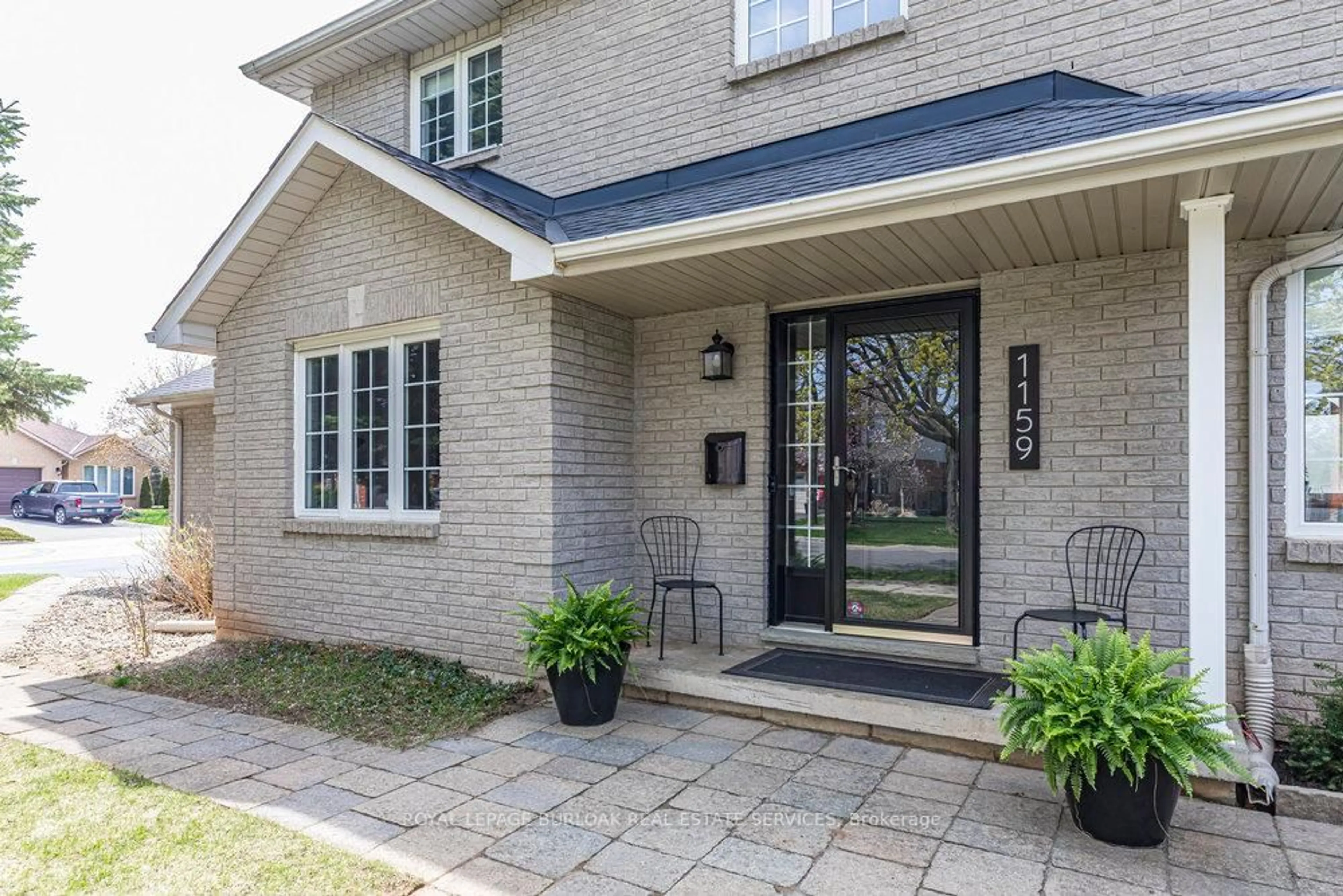 Home with brick exterior material, street for 1159 Casador Crt, Burlington Ontario L7S 2K5