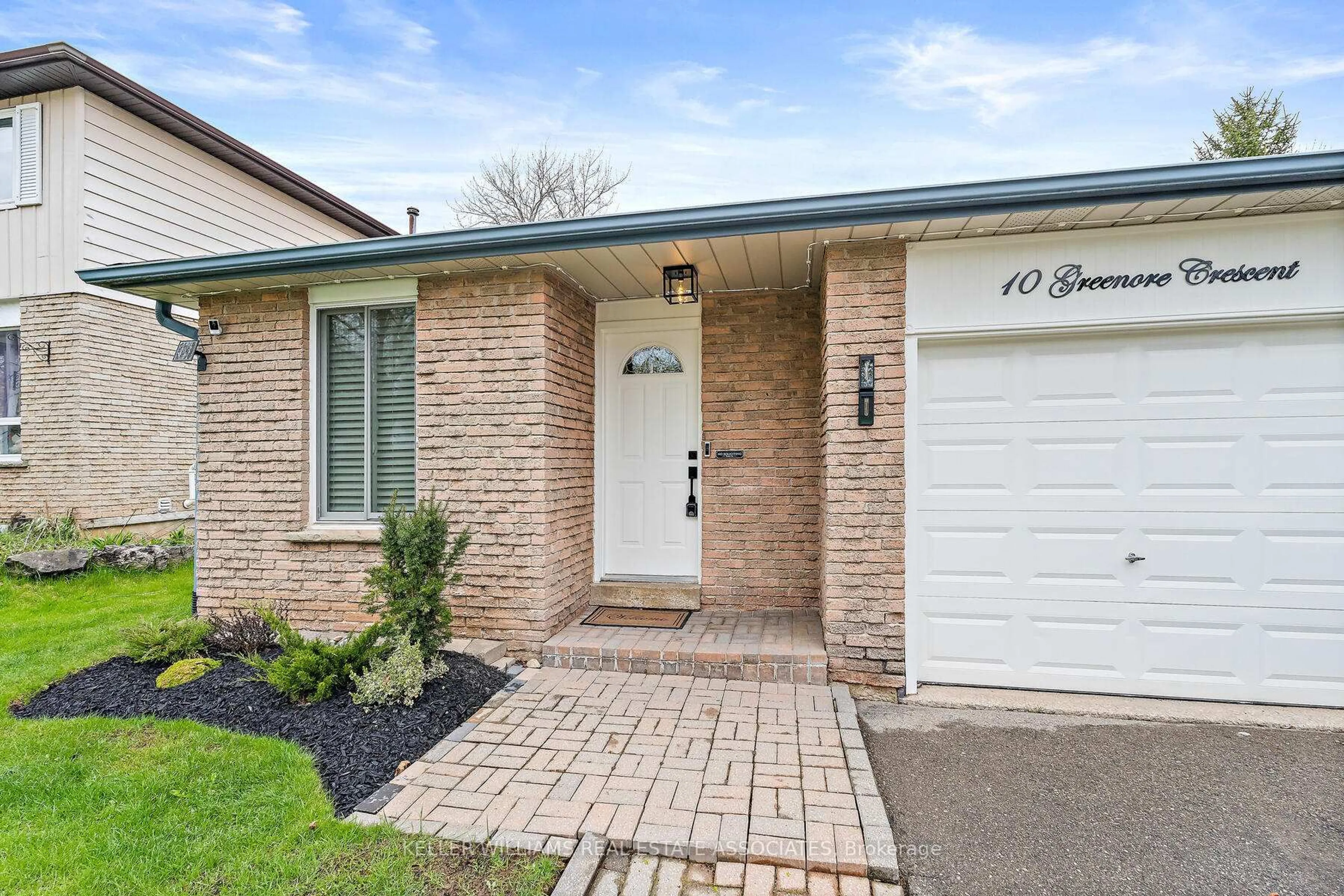 Home with brick exterior material, street for 10 Greenore Cres, Halton Hills Ontario L7J 2T2