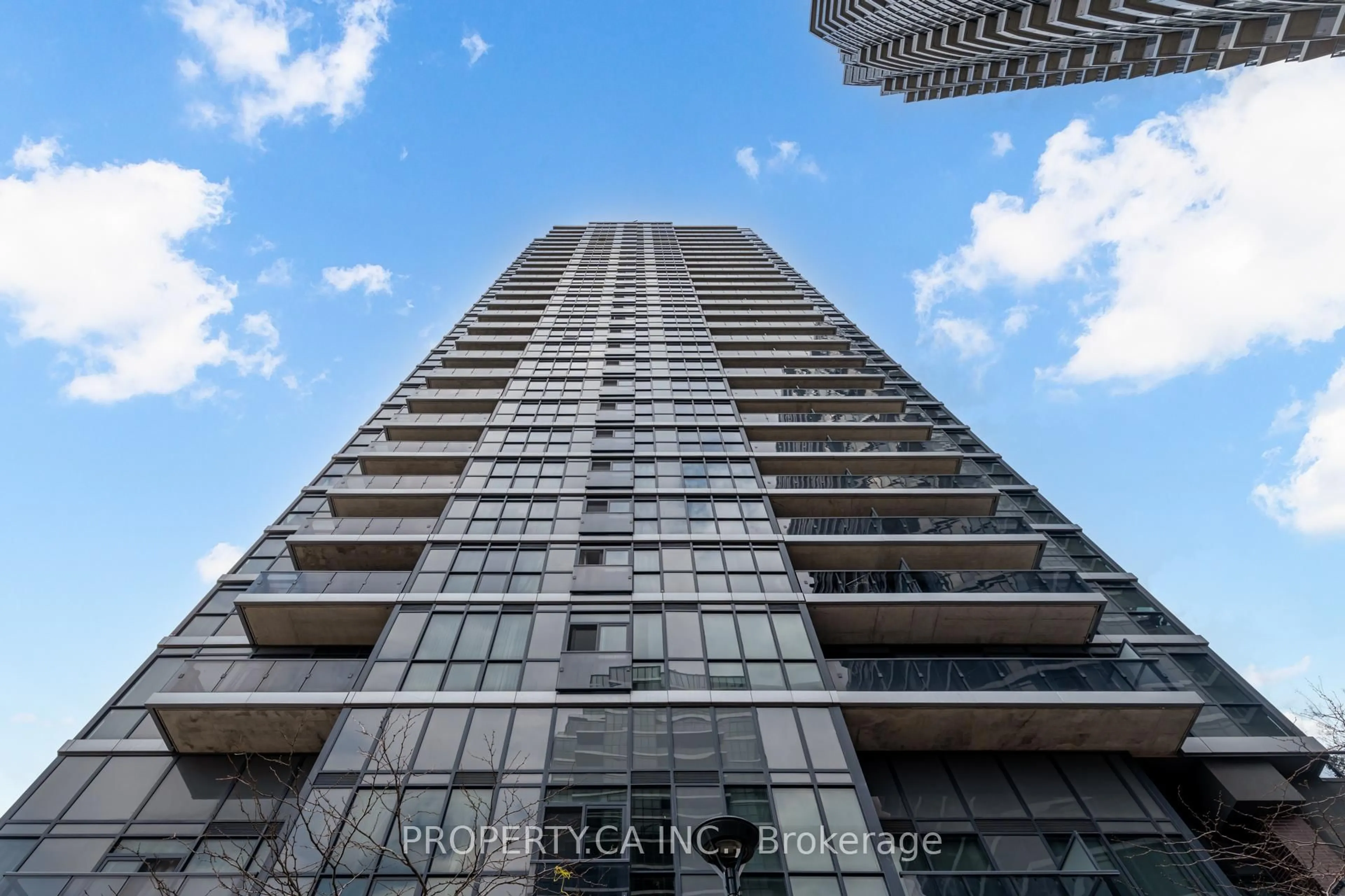 A pic from outside/outdoor area/front of a property/back of a property/a pic from drone, building for 9 Valhalla Inn Rd #509, Toronto Ontario M9B 1S9