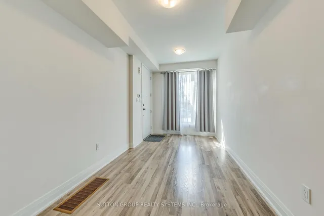 Additional property image - 1774A Lawrence Ave