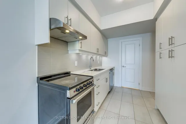 Additional property image - 1774A Lawrence Ave
