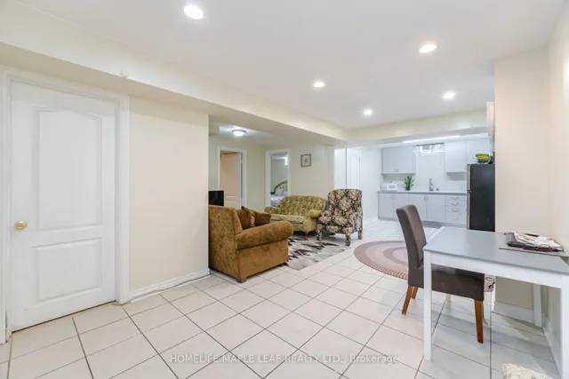 Additional property image - 435 Bristol Rd