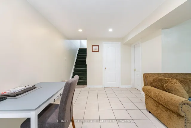 Additional property image - 435 Bristol Rd