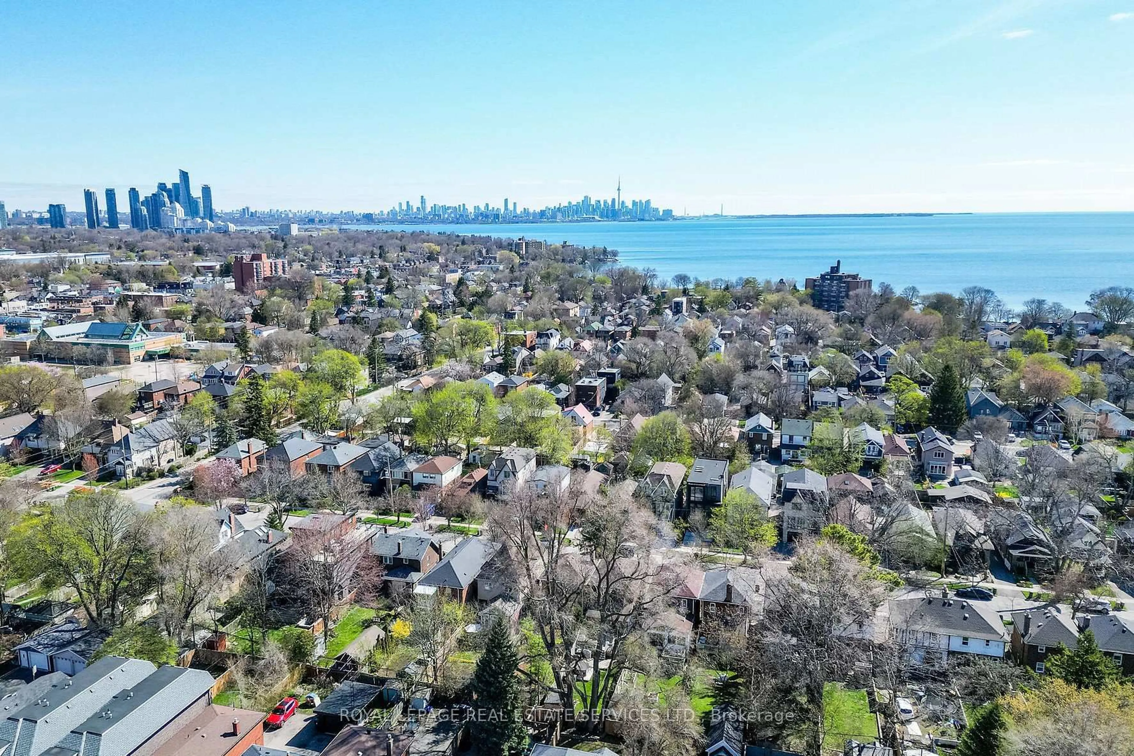 A pic from outside/outdoor area/front of a property/back of a property/a pic from drone, water/lake/river/ocean view for 50 Eighth St, Toronto Ontario M8V 3C3