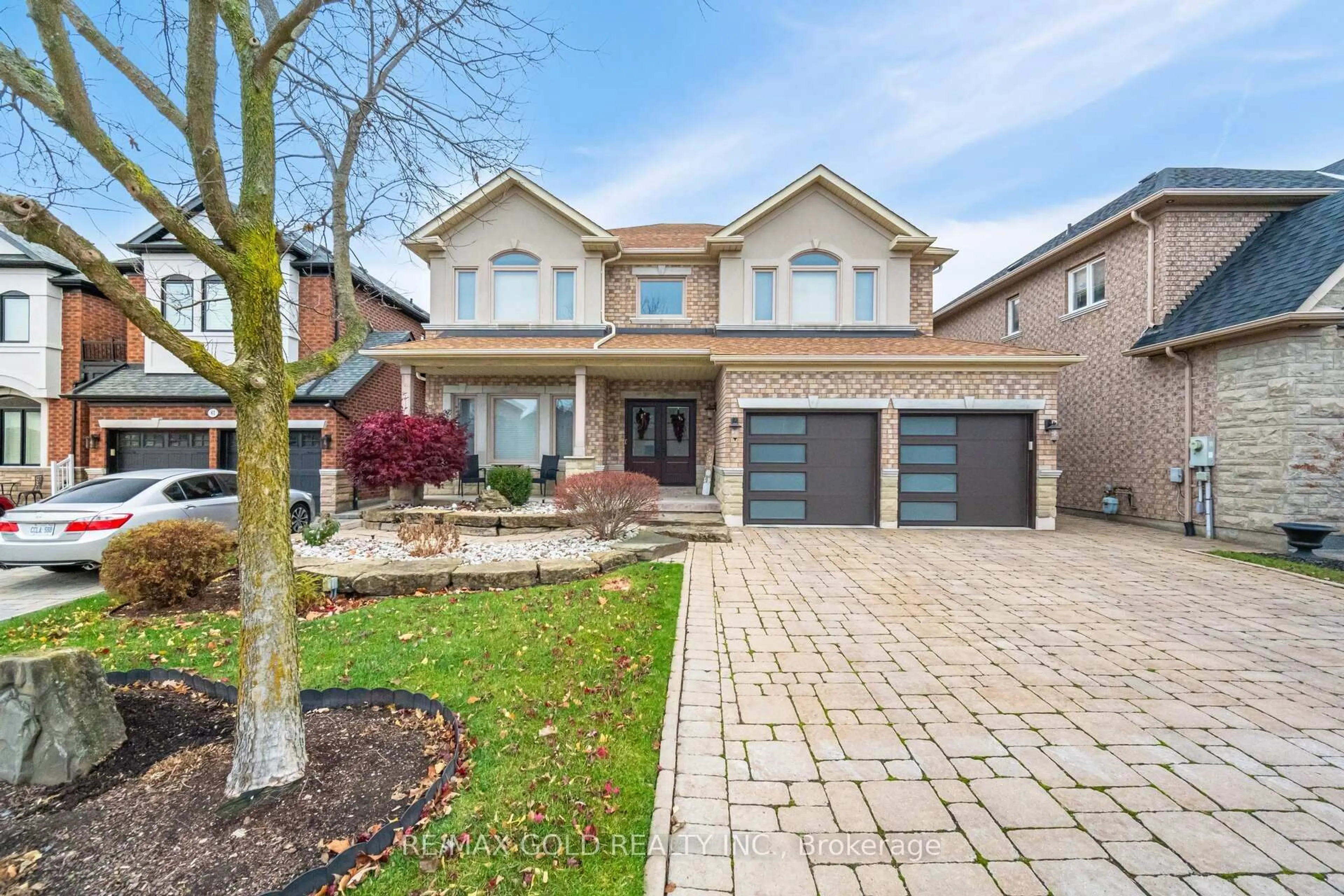 Home with brick exterior material, street for 59 Saint Hubert Dr, Brampton Ontario L6P 1Y5