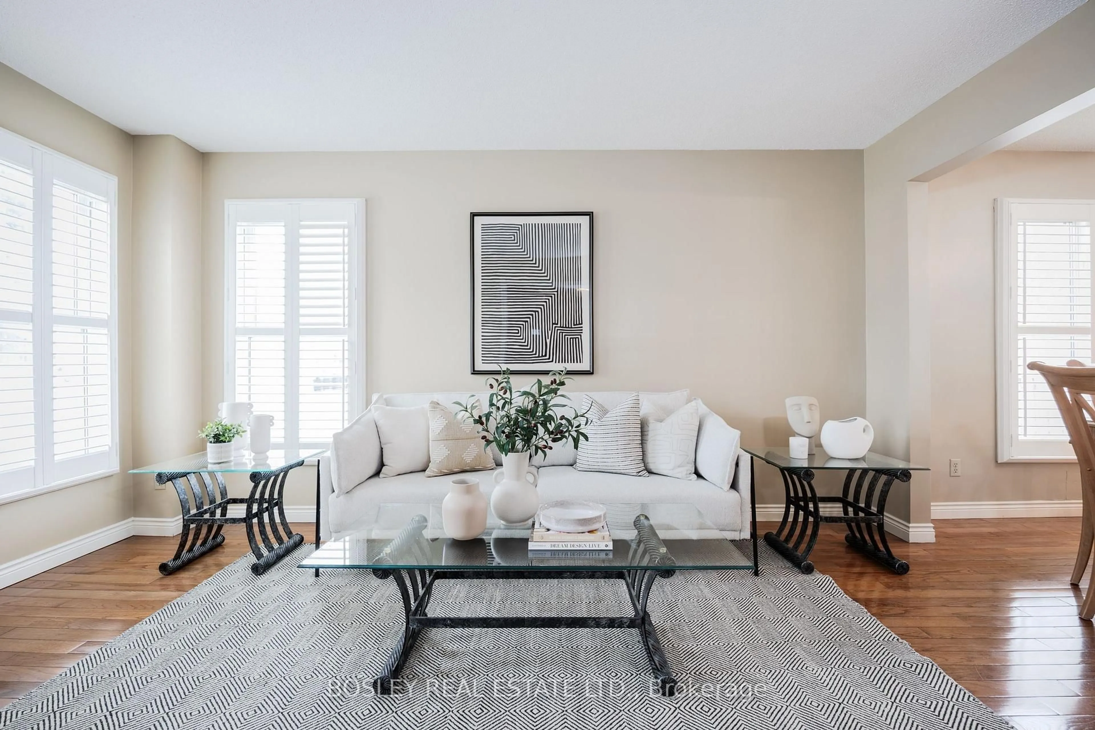 Living room with furniture, unknown for 460 Bud Gregory Blvd, Mississauga Ontario L4Z 2K4